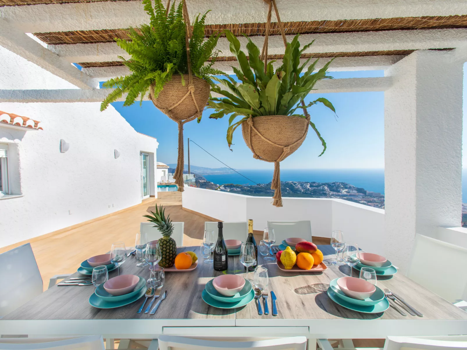 Mediterraneo-Inside