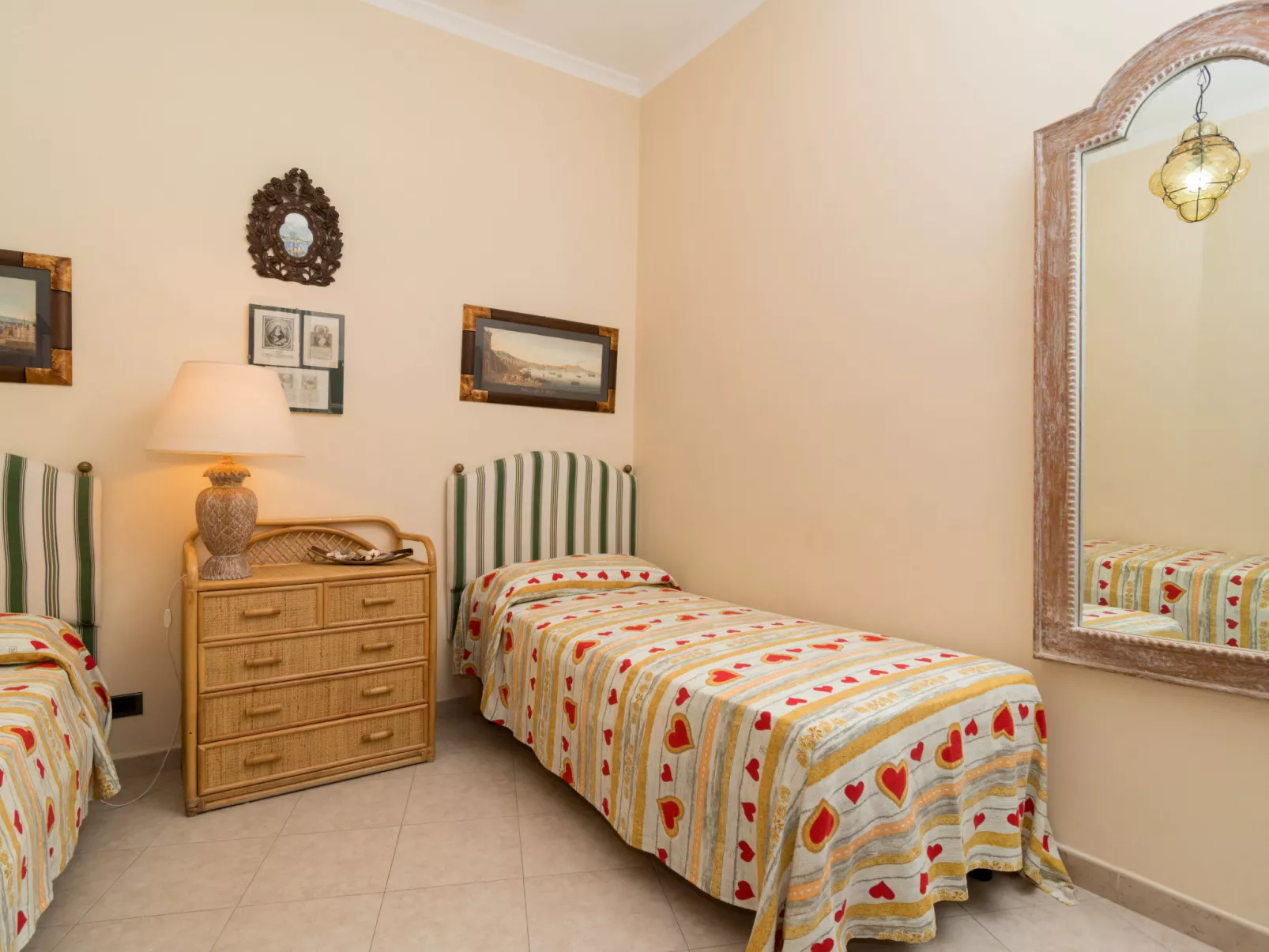 Positano Elegant Terrace-Inside
