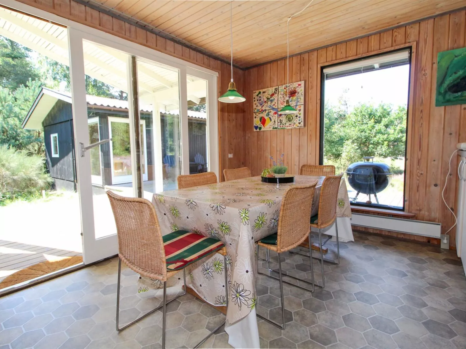 "Mirzə" - 250m from the sea-Inside