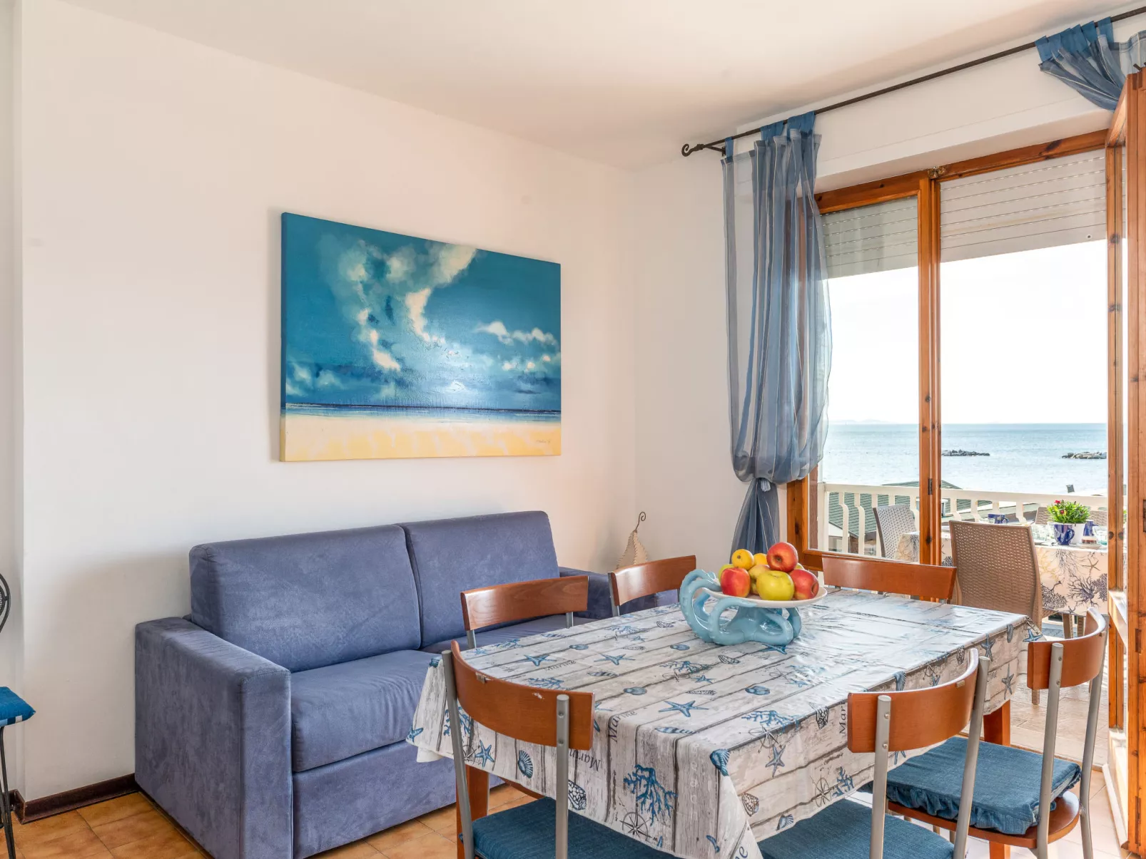 La casa sul mare-Inside
