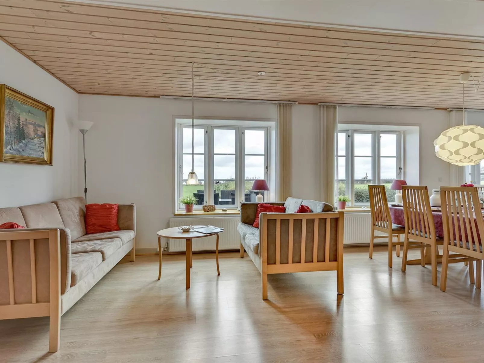"Joran" - 120m from the sea-Inside