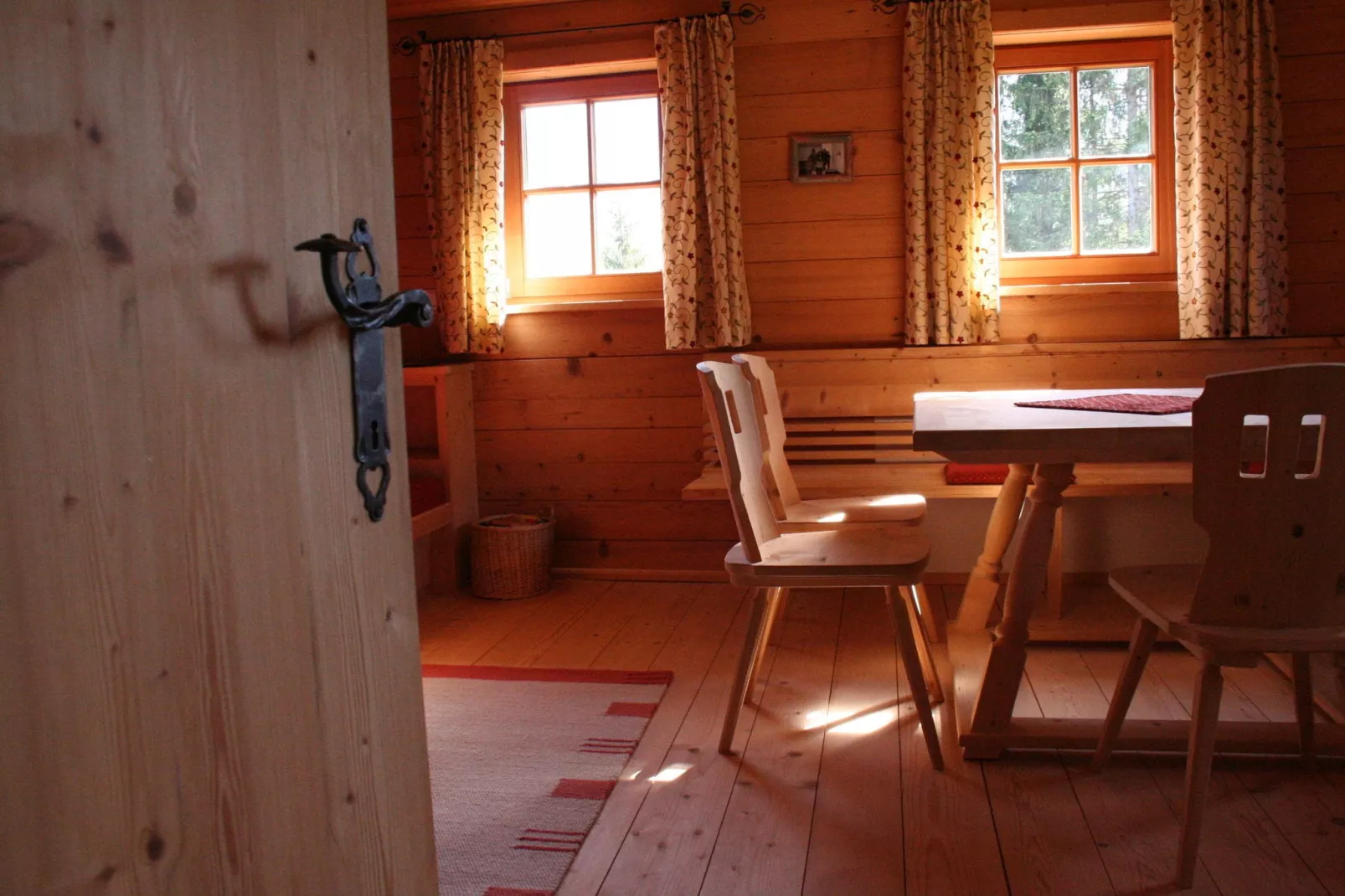 Haus Harpfen-Dining room