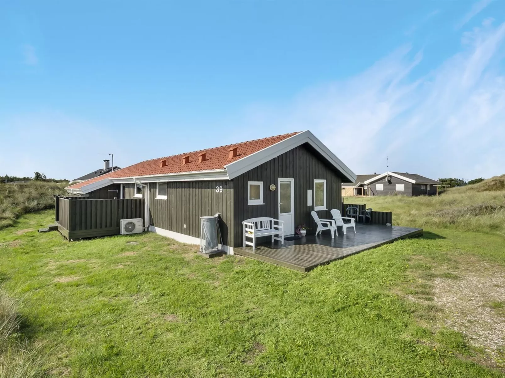 "Suometar" - 400m from the sea-Outside
