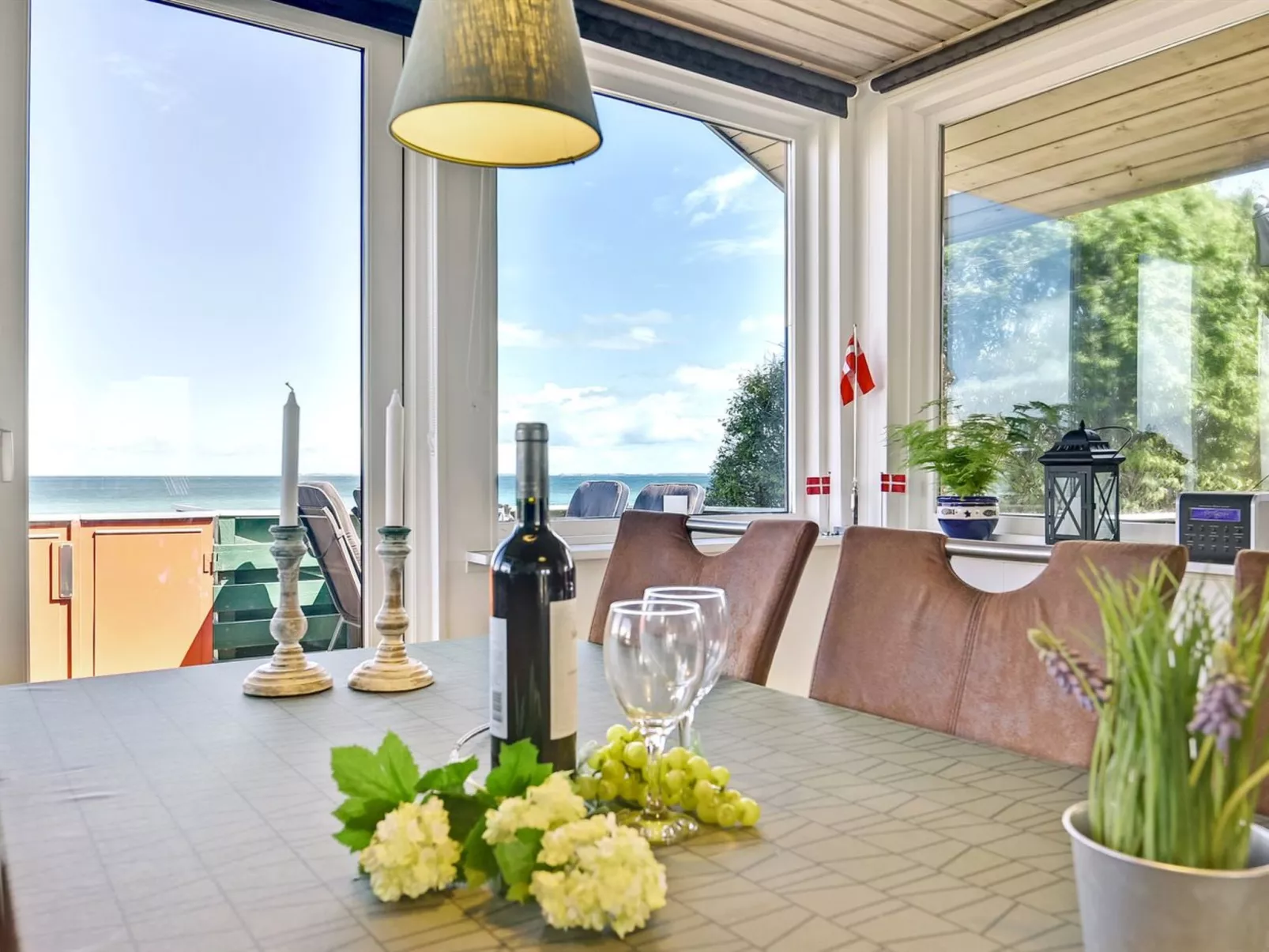 "Eldar" - 5m from the sea-Inside
