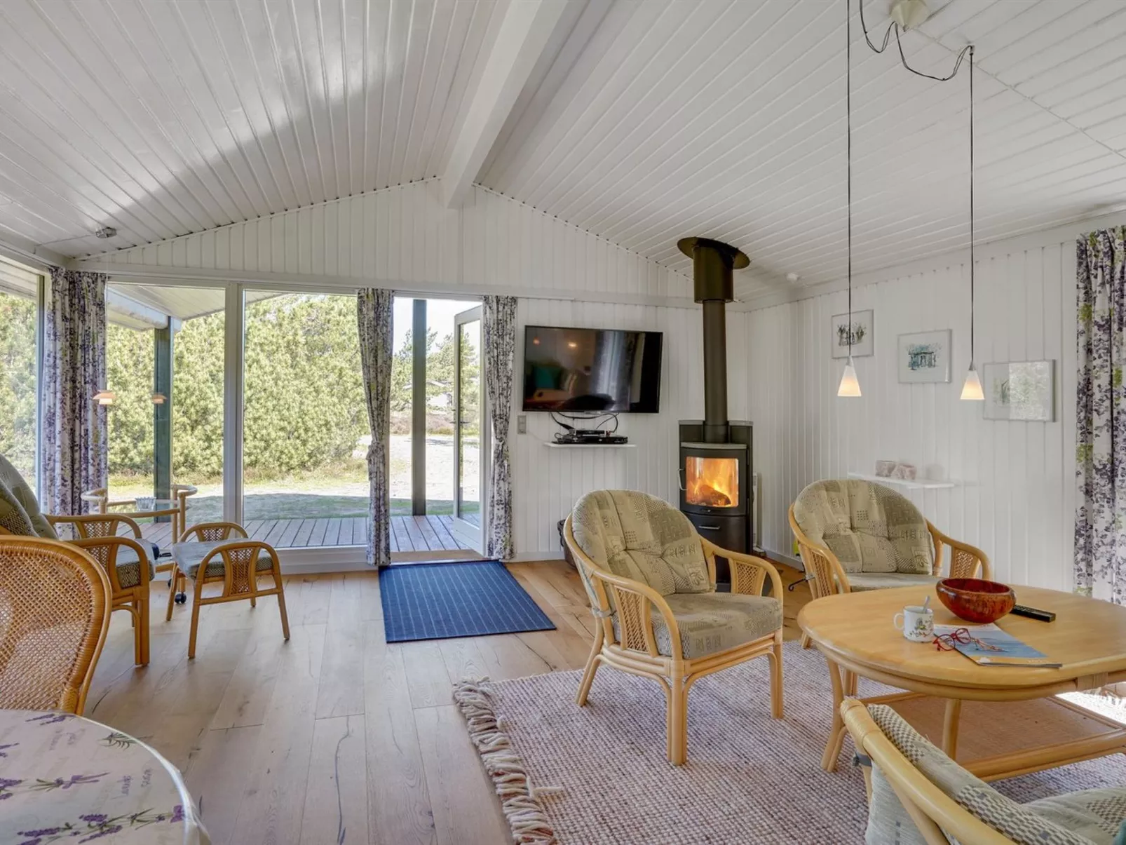 "Kristiina" - 300m from the sea-Inside