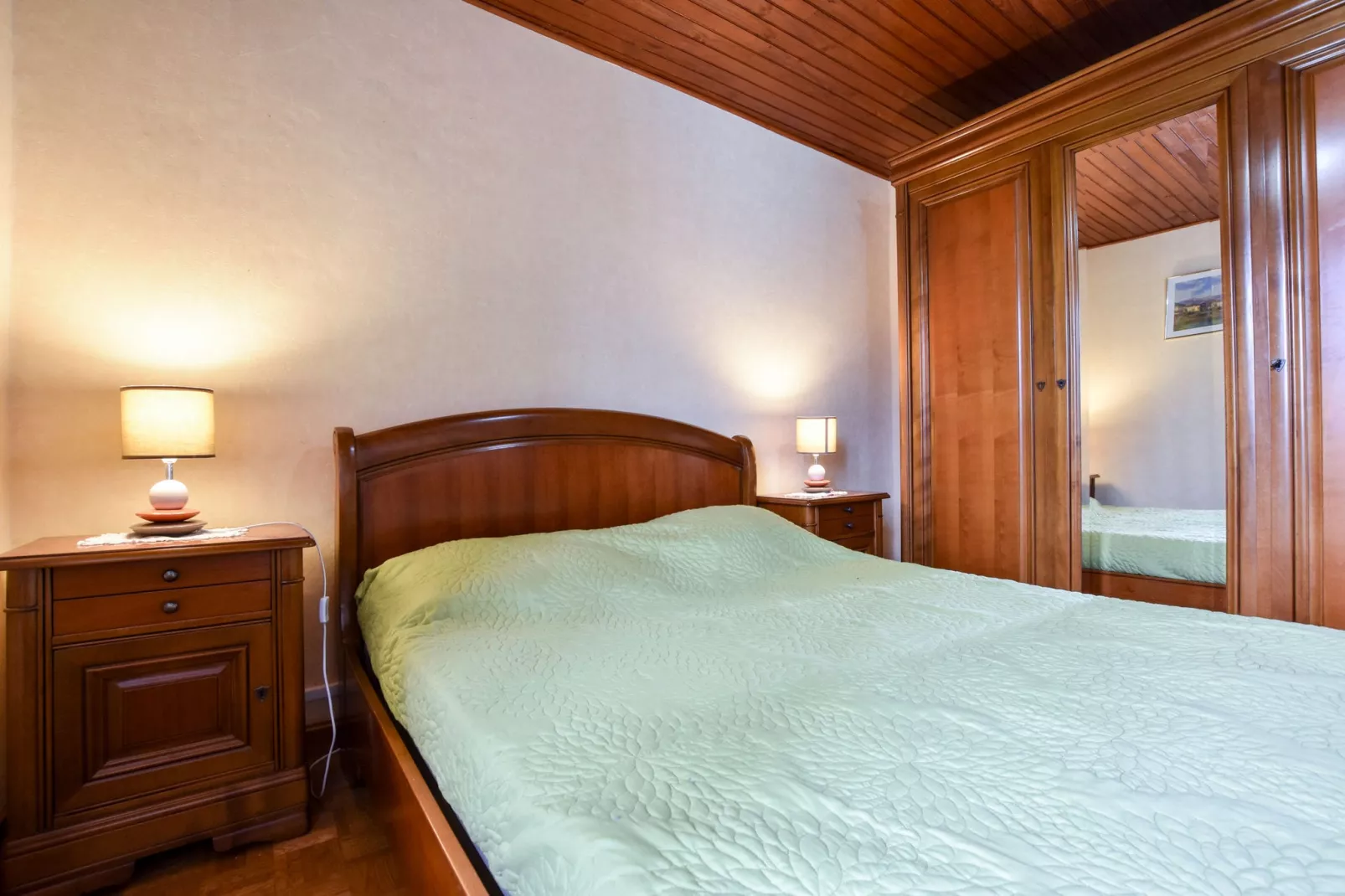 Belle maison lotoise-Chambre