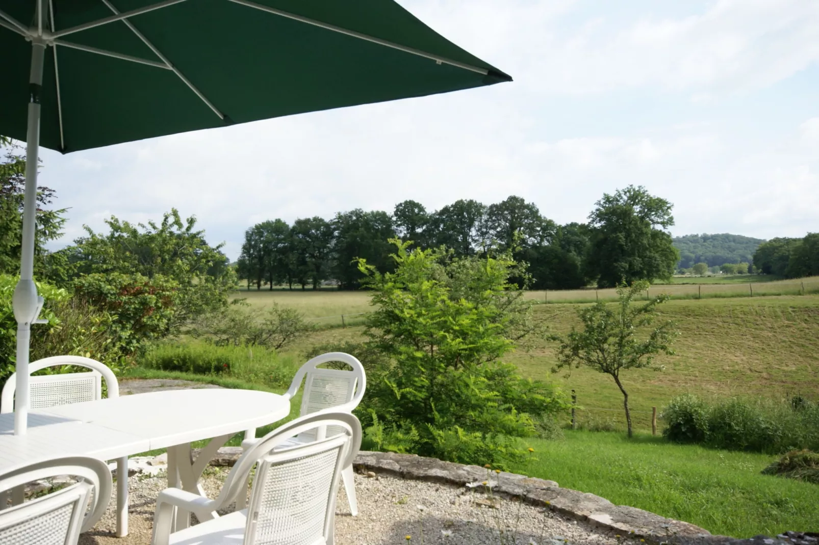 Belle maison lotoise-Balcon-terrasse