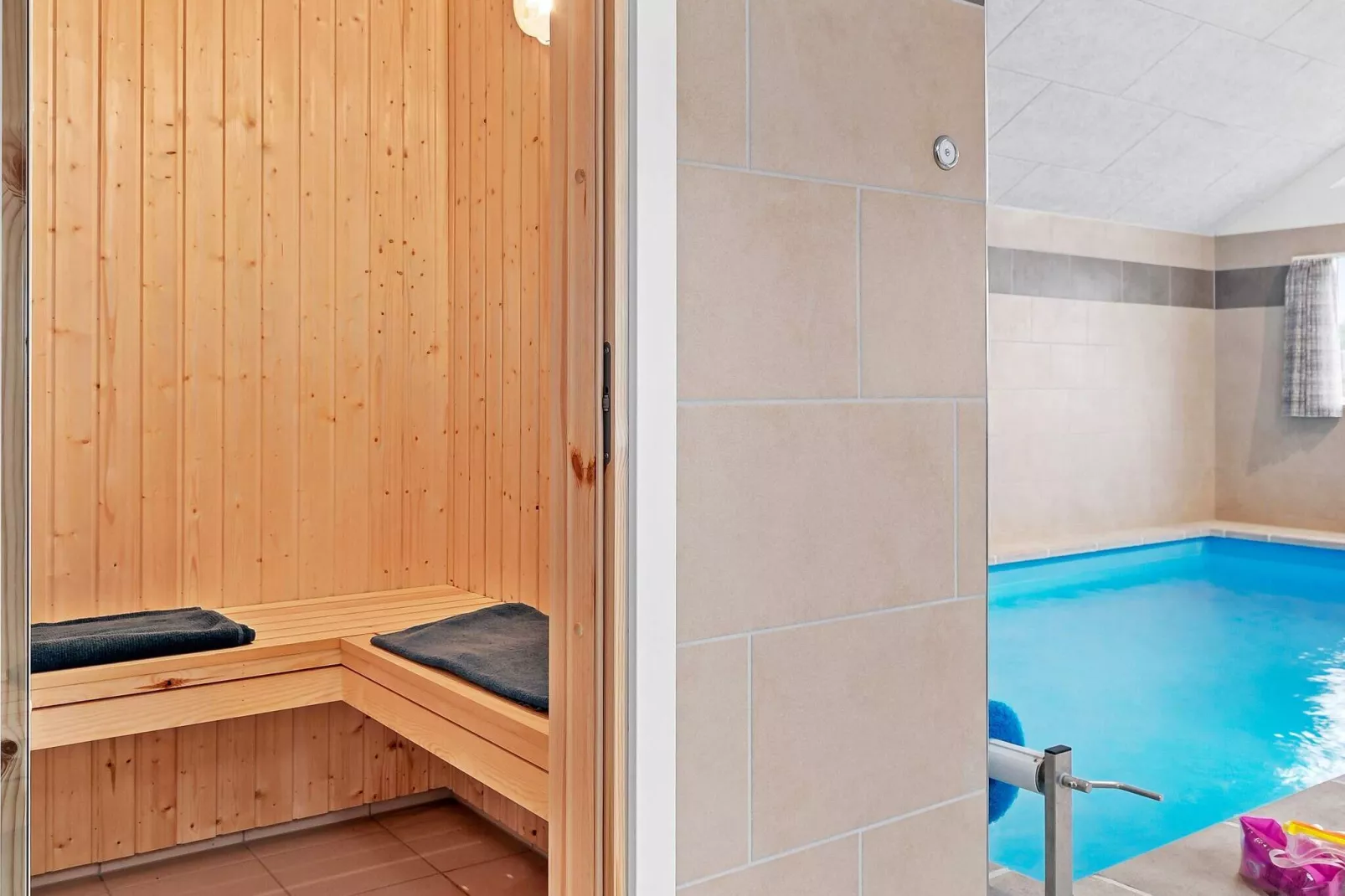 20 Personen Ferienhaus in Hasselberg-Sauna