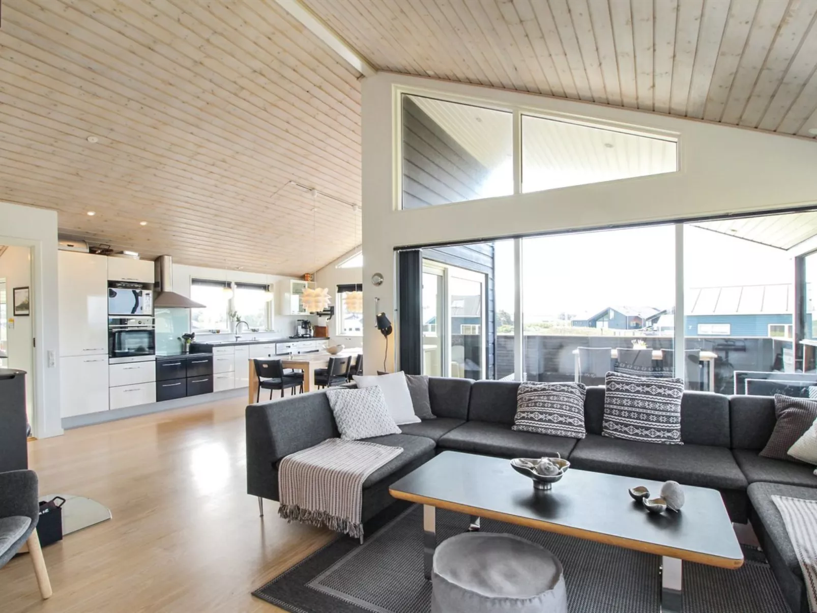 "Xaver" - 175m from the sea-Inside