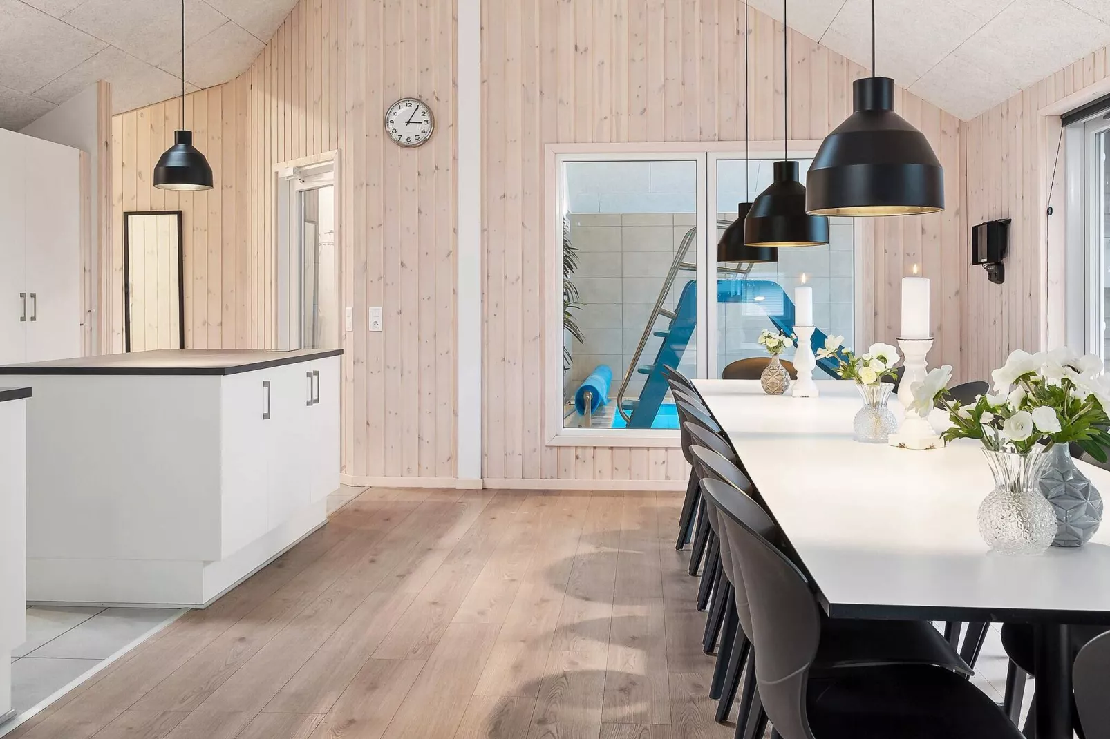 18 person holiday home in Hasselberg-Indoor