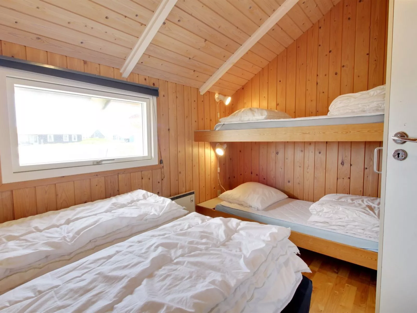 "Doris" - 150m from the sea-Inside