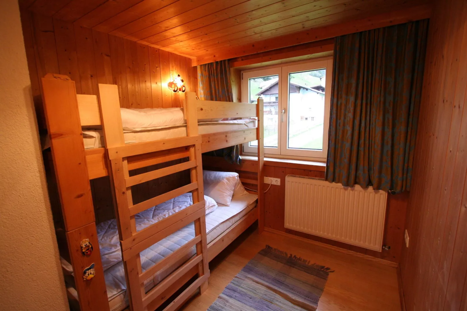 Haus Oma Wetti-Bedroom