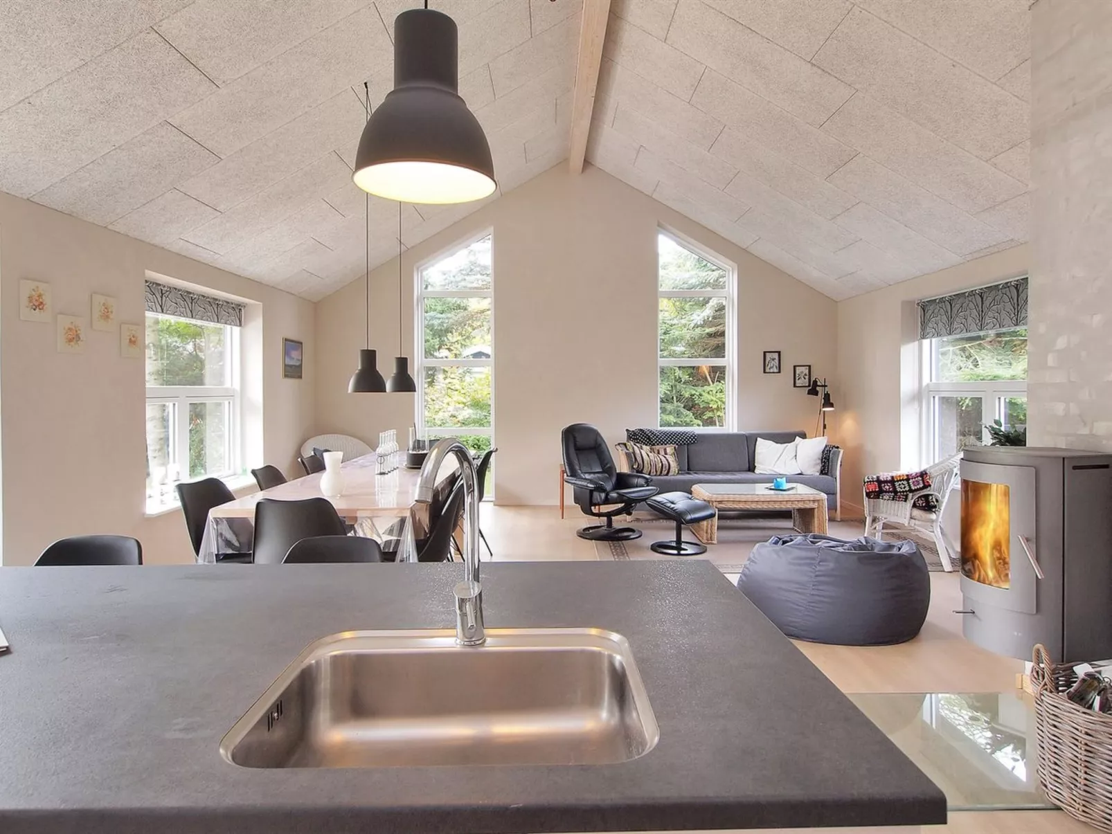 "Oiva" - 450m from the sea-Inside