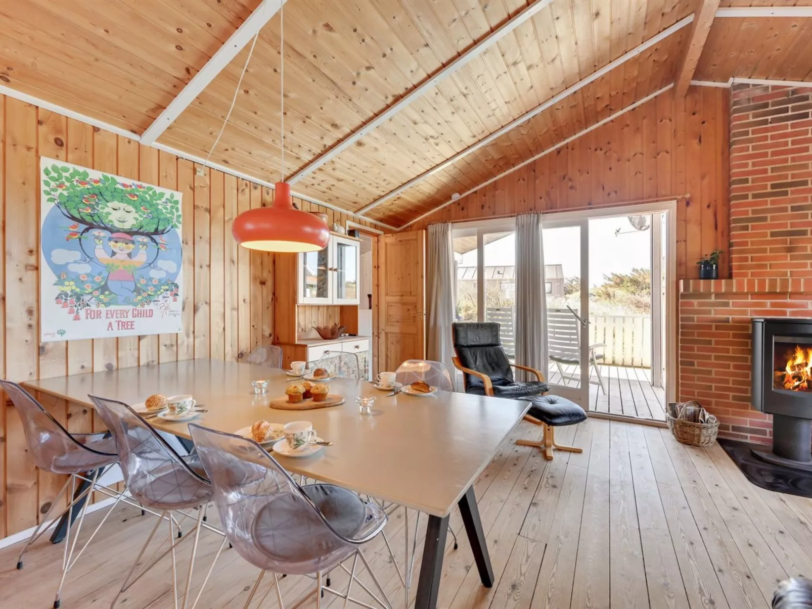 "Brigit" - 200m from the sea-Drinnen