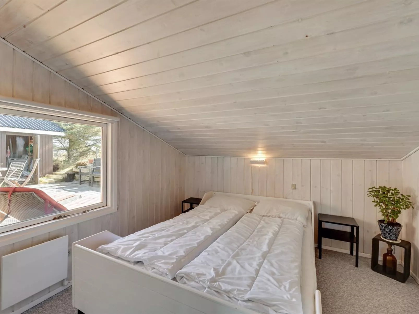 "Brigit" - 200m from the sea-Drinnen