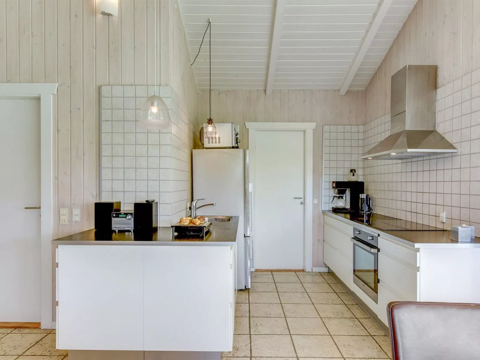 "Soini" - 900m from the sea-Inside