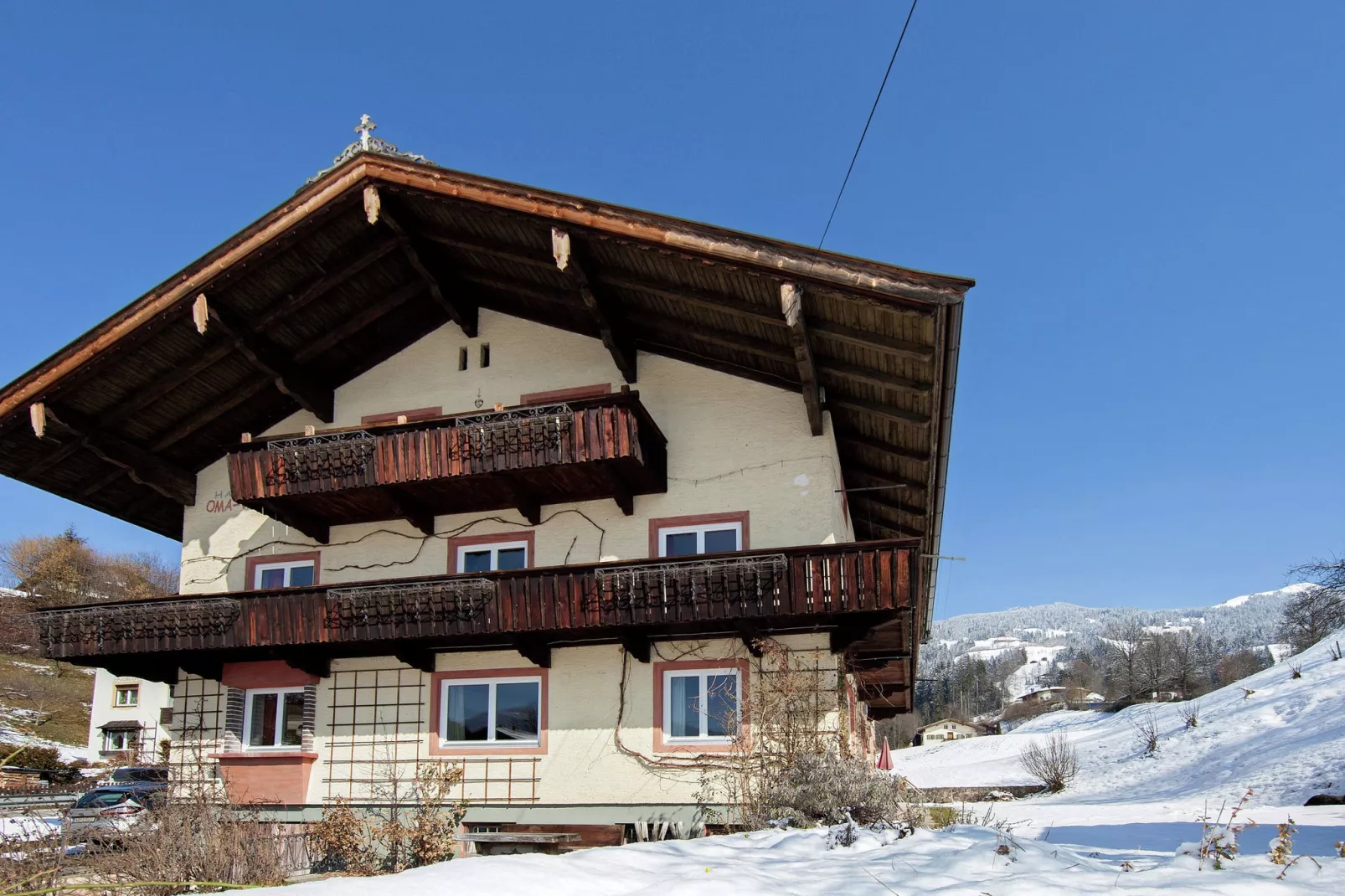 Haus Oma Wetti-Exterior winter