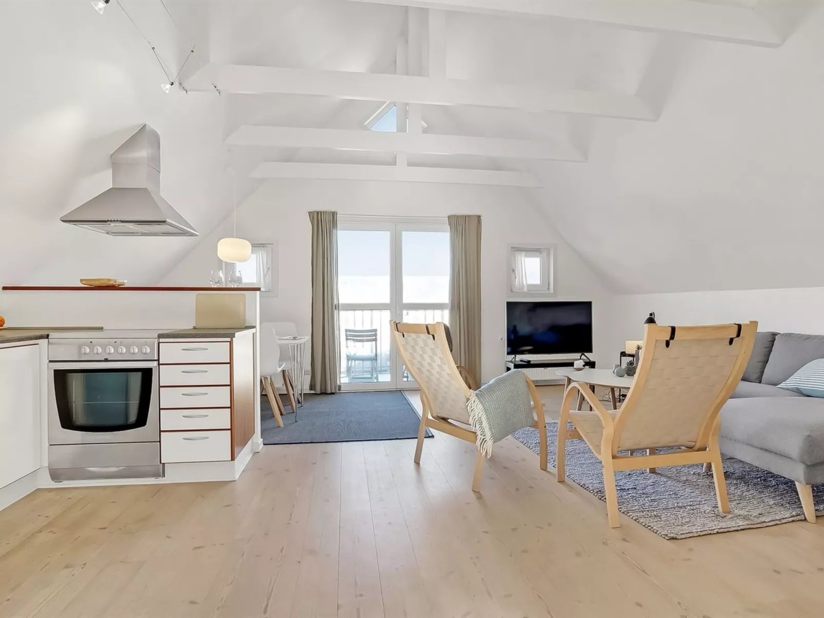 "Poulsen" - 200m from the sea-Inside