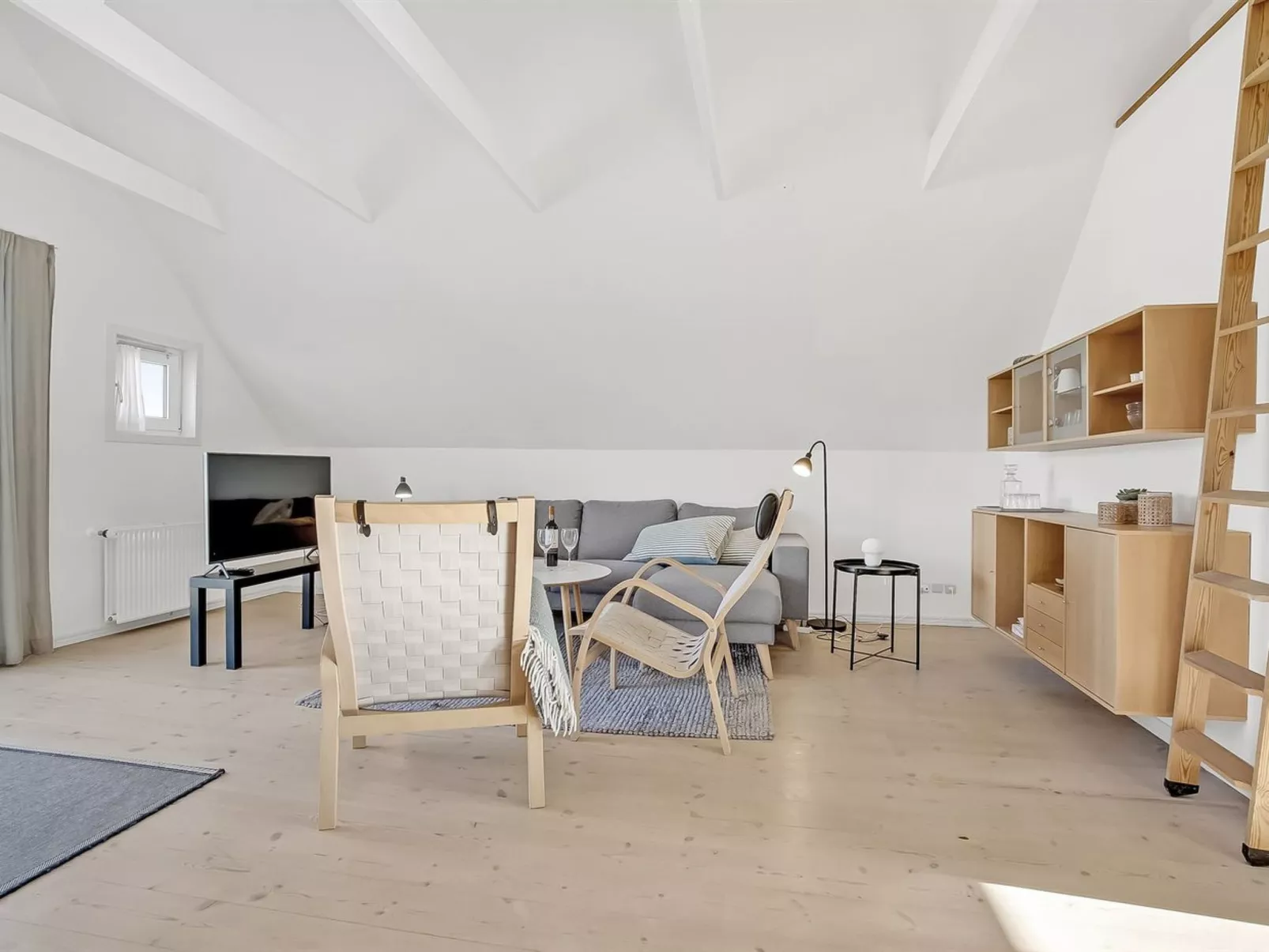 "Poulsen" - 200m from the sea-Inside