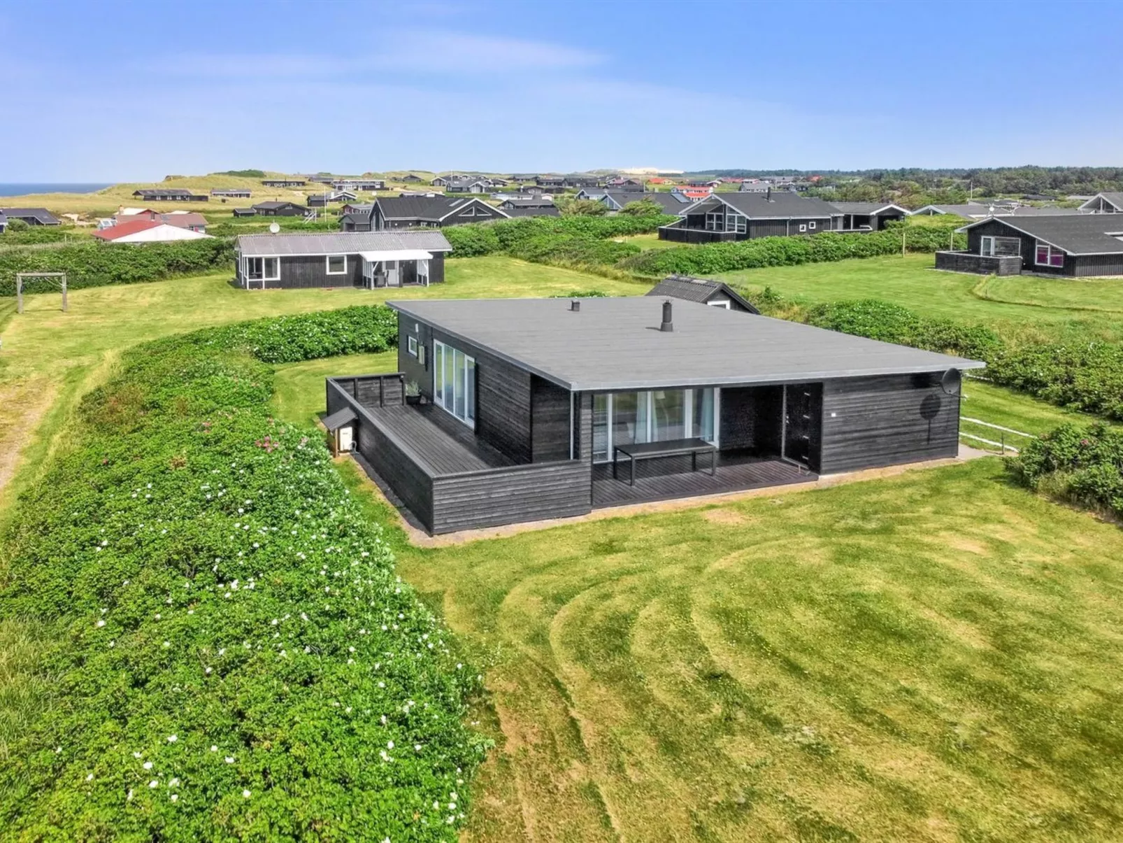 "Mildrid" - 200m from the sea-Outside
