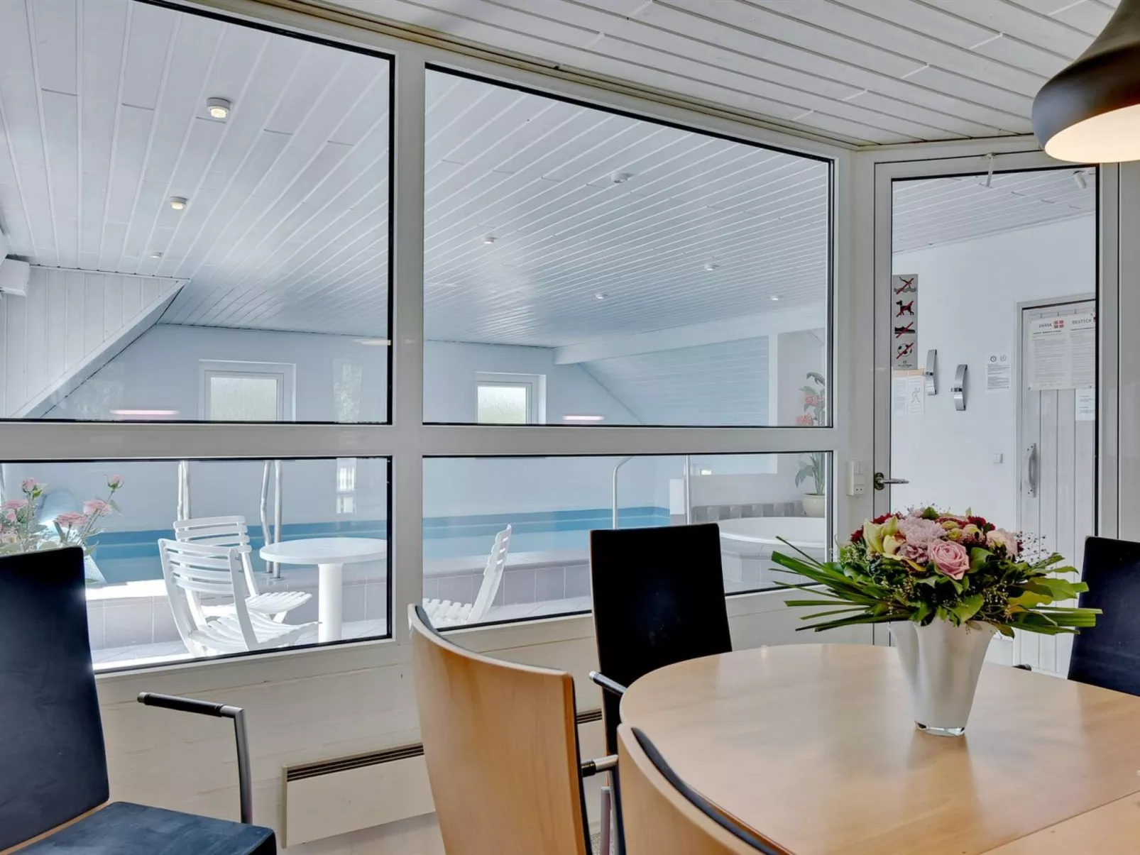 "Tuula" - 1.1km from the sea-Inside