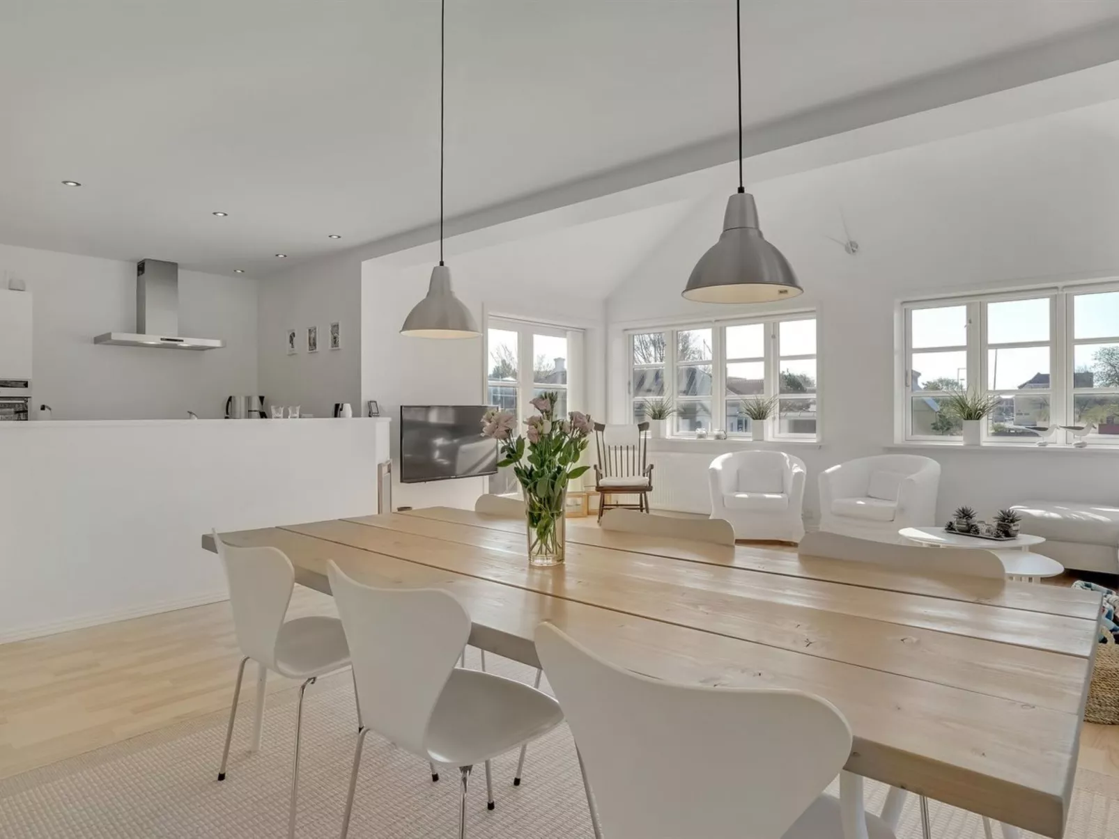 "Janes" - 400m from the sea-Inside
