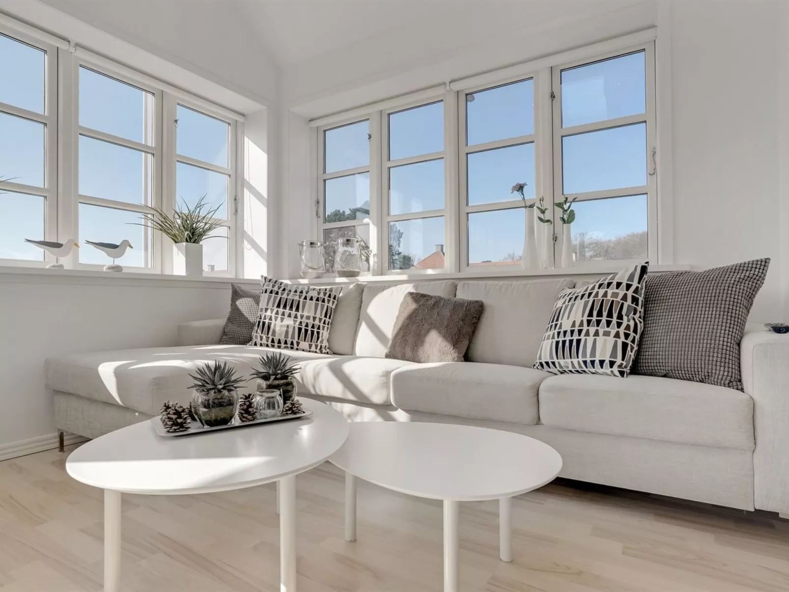 "Janes" - 400m from the sea-Inside