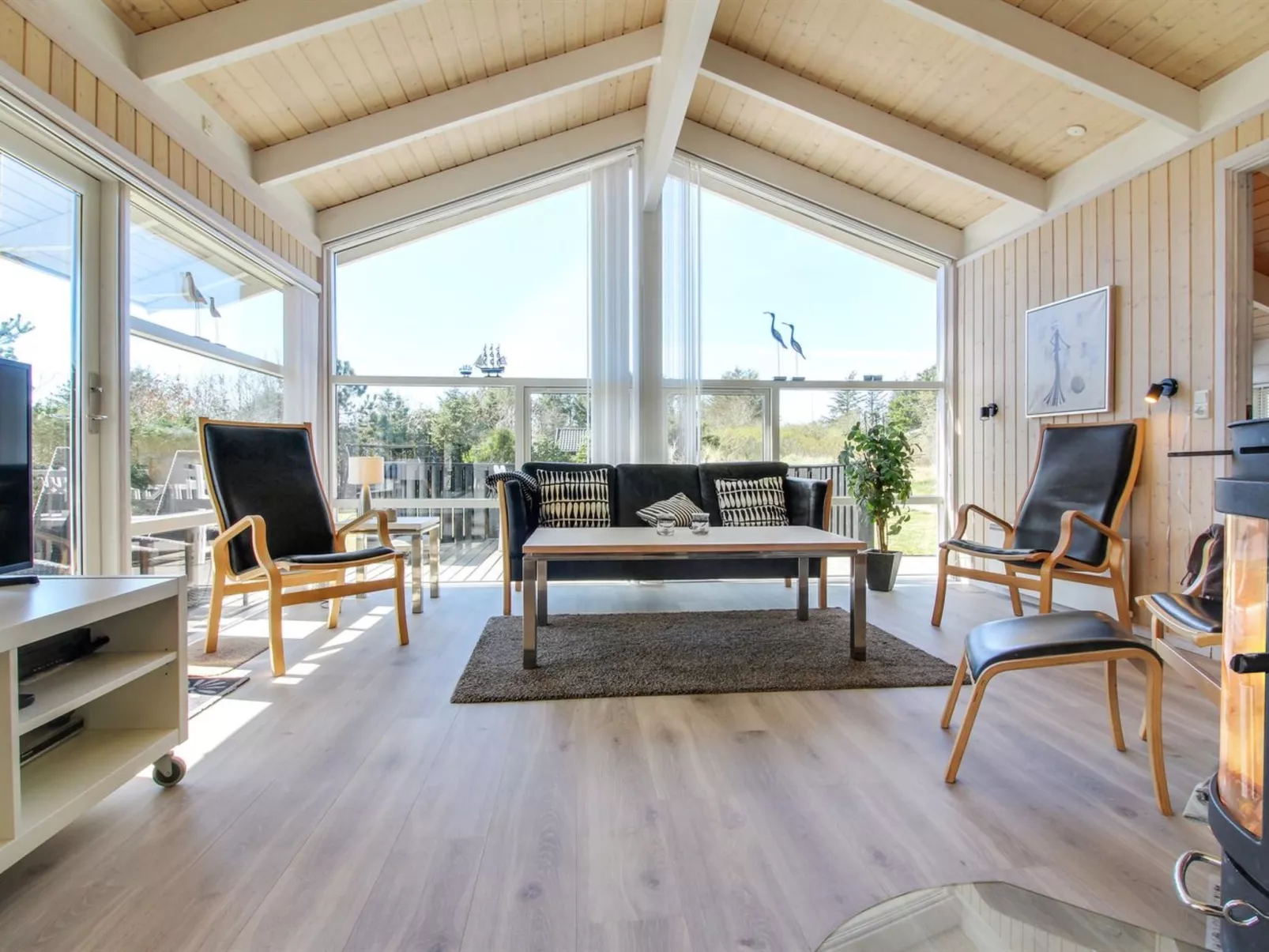 "Elvan" - 450m from the sea-Inside