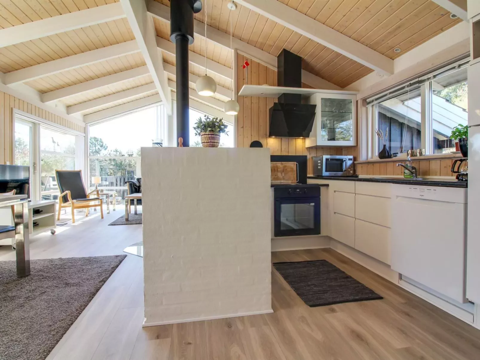 "Elvan" - 450m from the sea-Inside