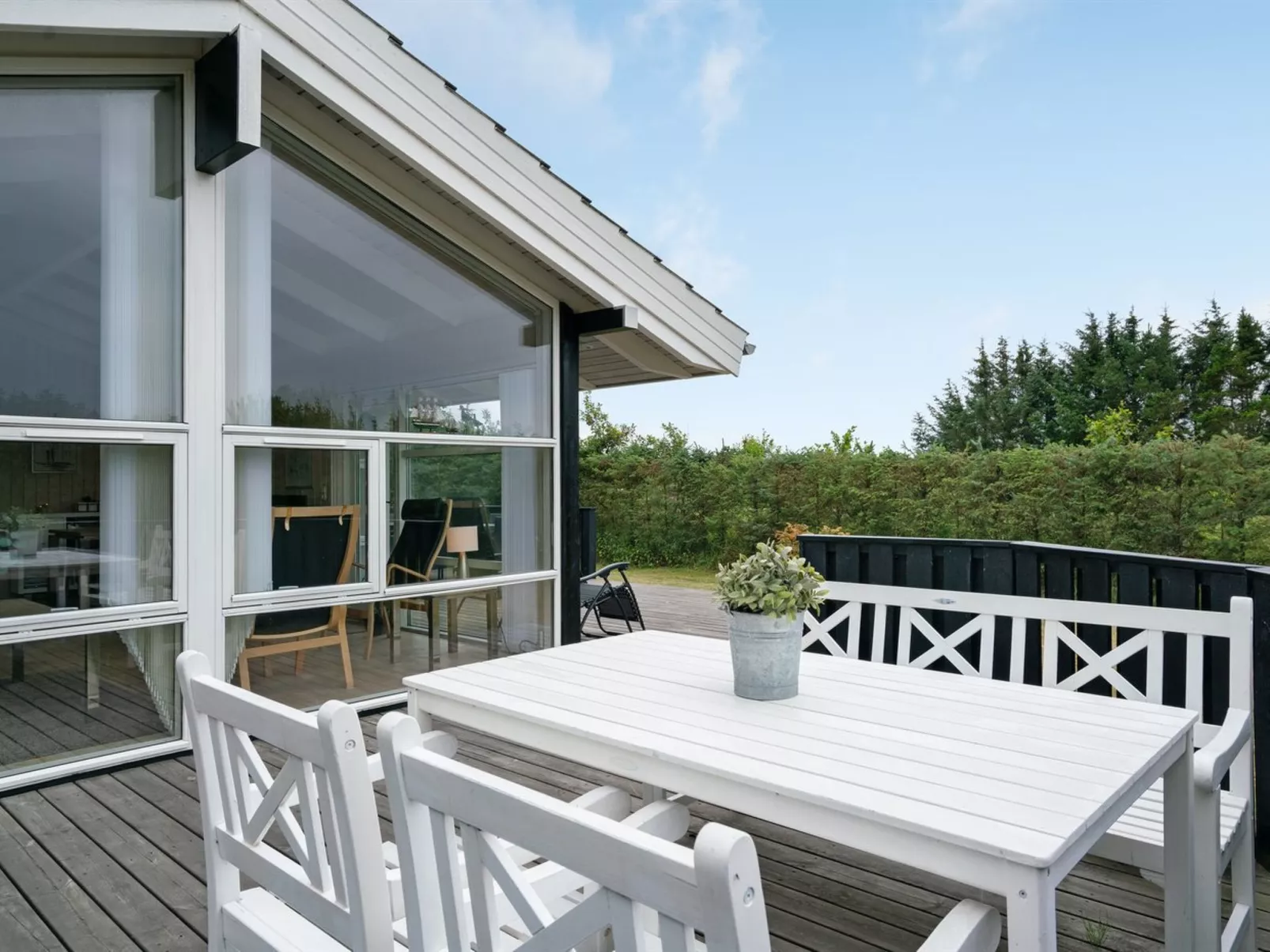 "Elvan" - 450m from the sea-Outside