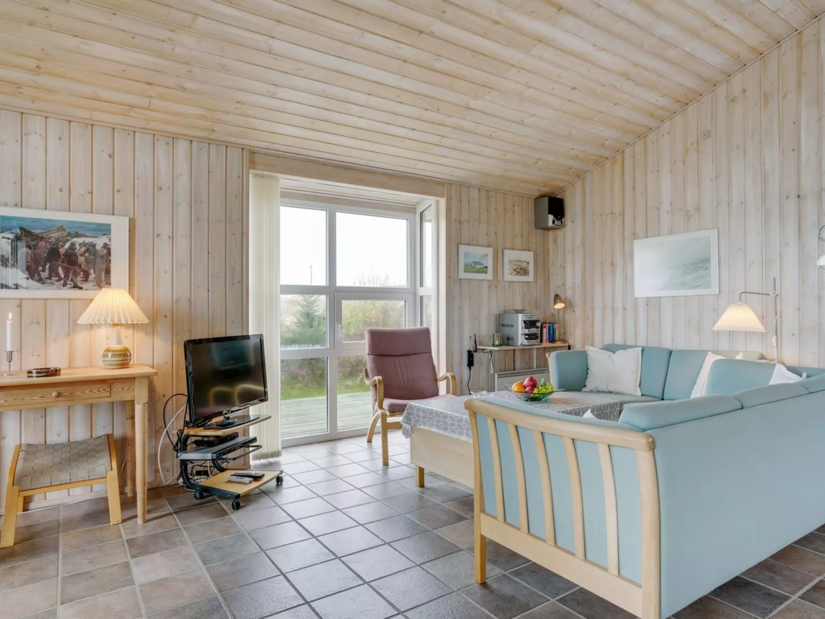 "Emi" - 250m from the sea-Inside