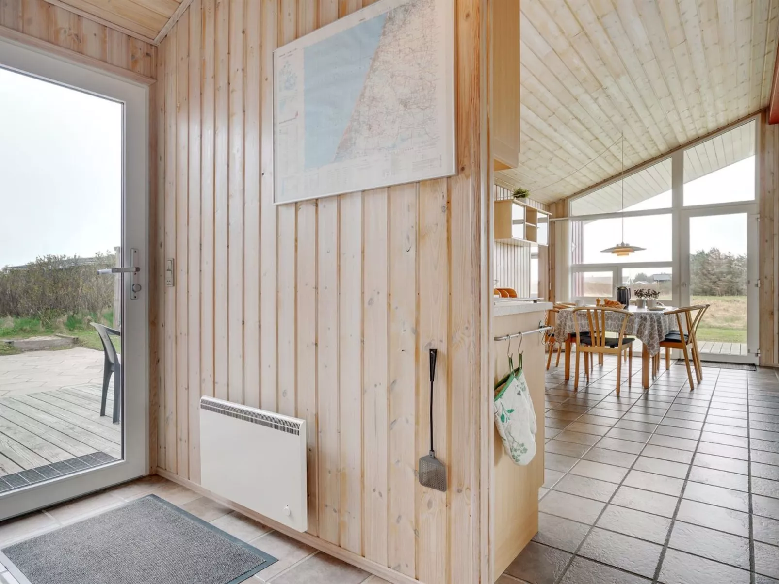 "Emi" - 250m from the sea-Inside