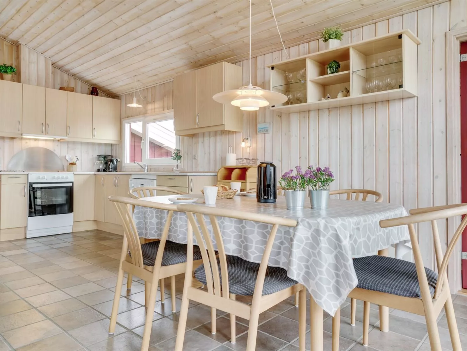 "Emi" - 250m from the sea-Inside
