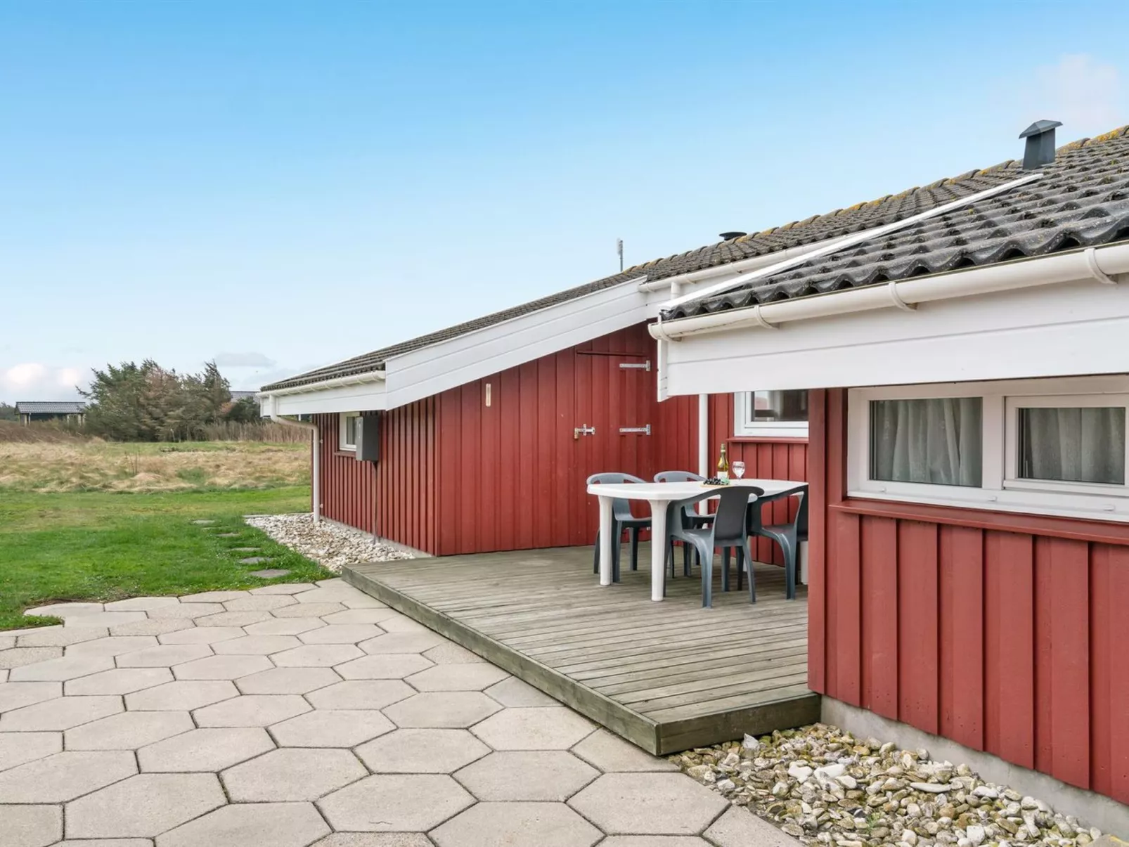 "Emi" - 250m from the sea-Outside