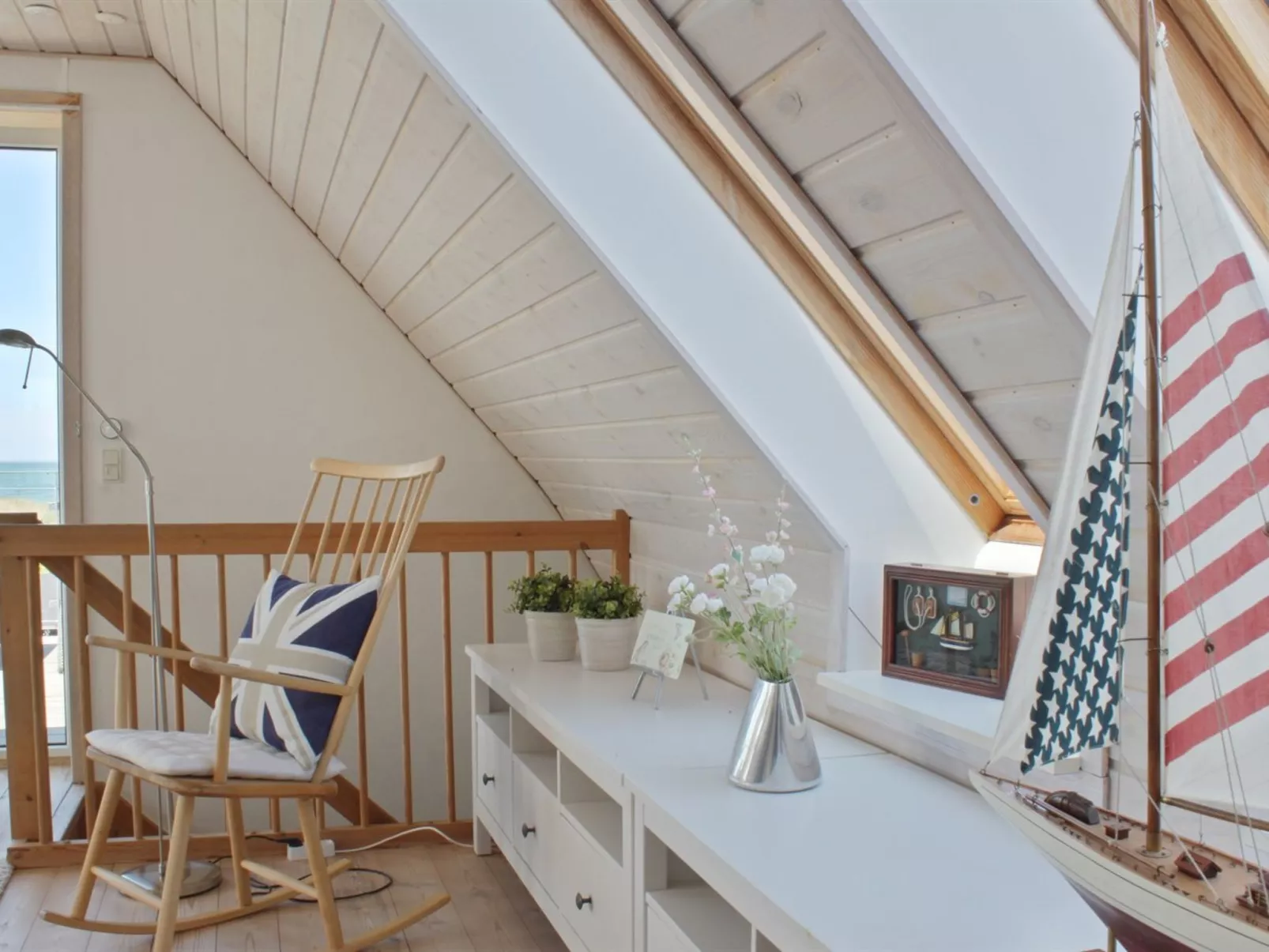 "Brun" - 60m from the sea-Drinnen