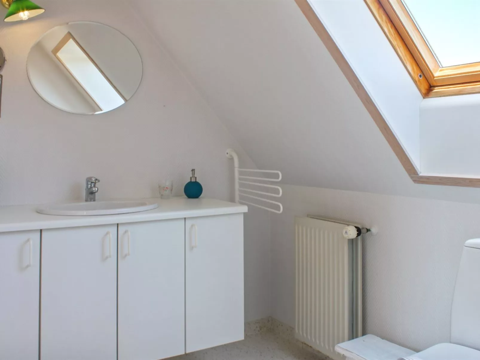 "Brun" - 60m from the sea-Drinnen
