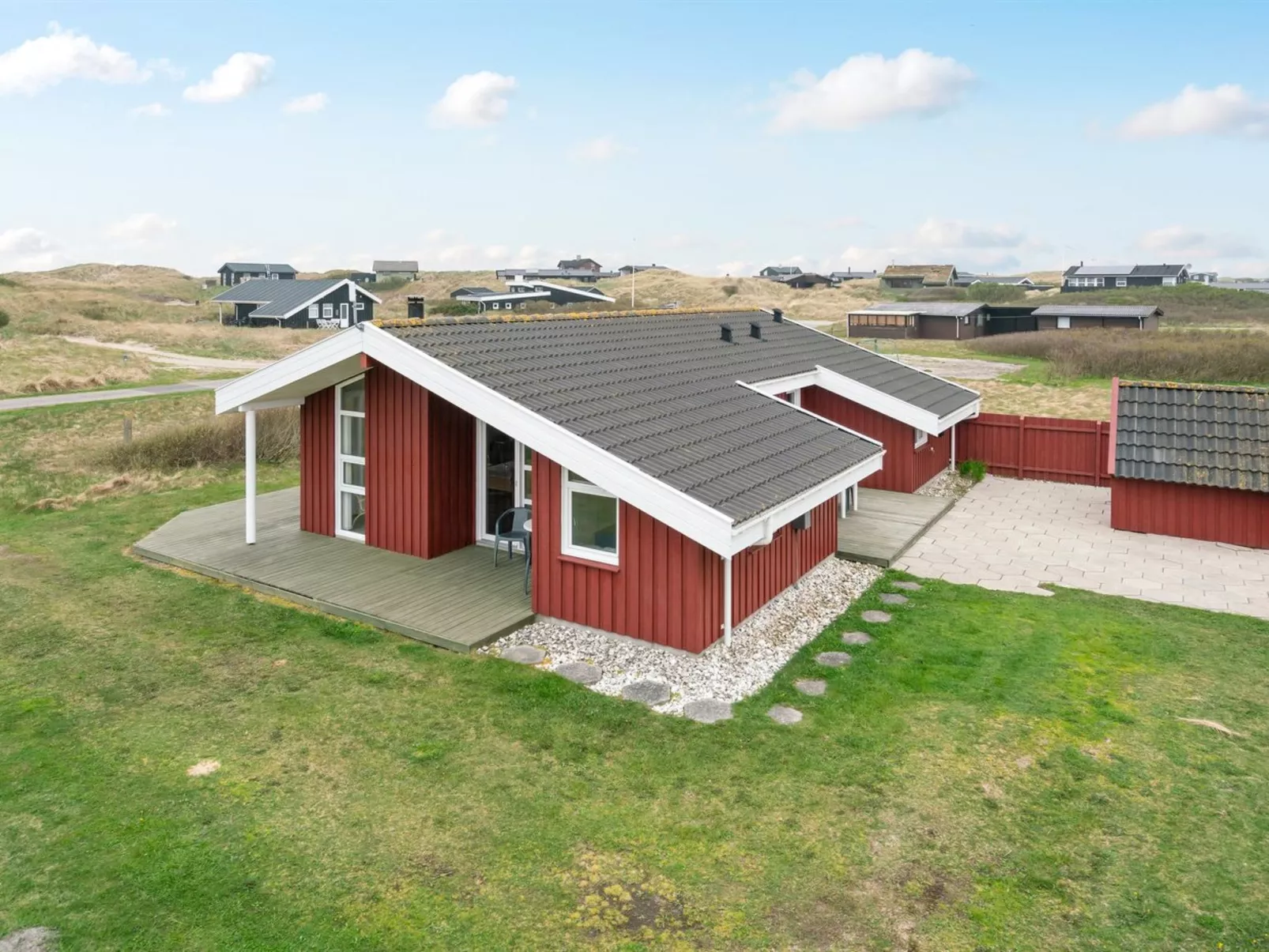 "Emi" - 250m from the sea-Outside
