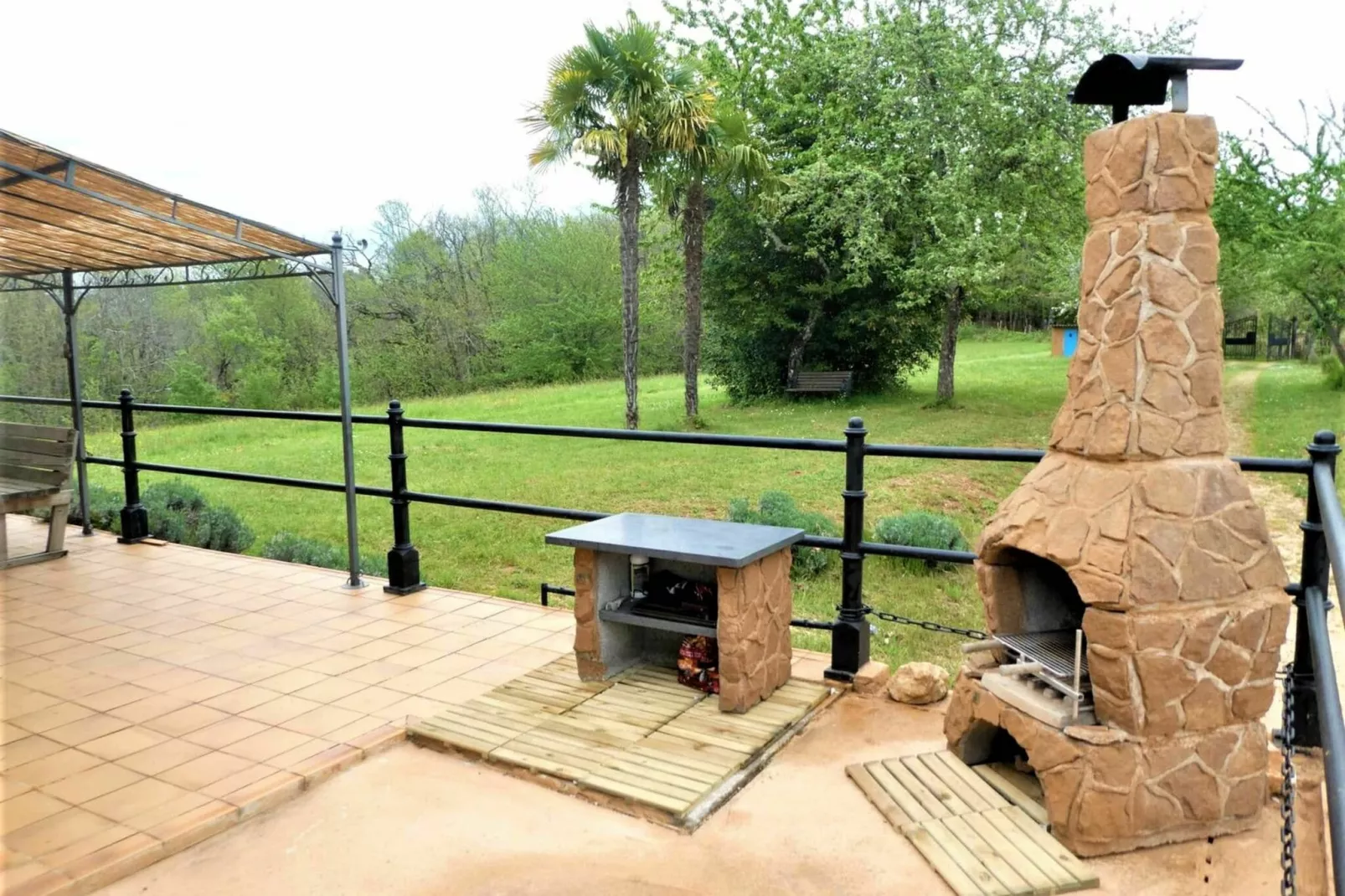Maison de vacances - PUY-L'EVÊQUE-Balcon-terrasse