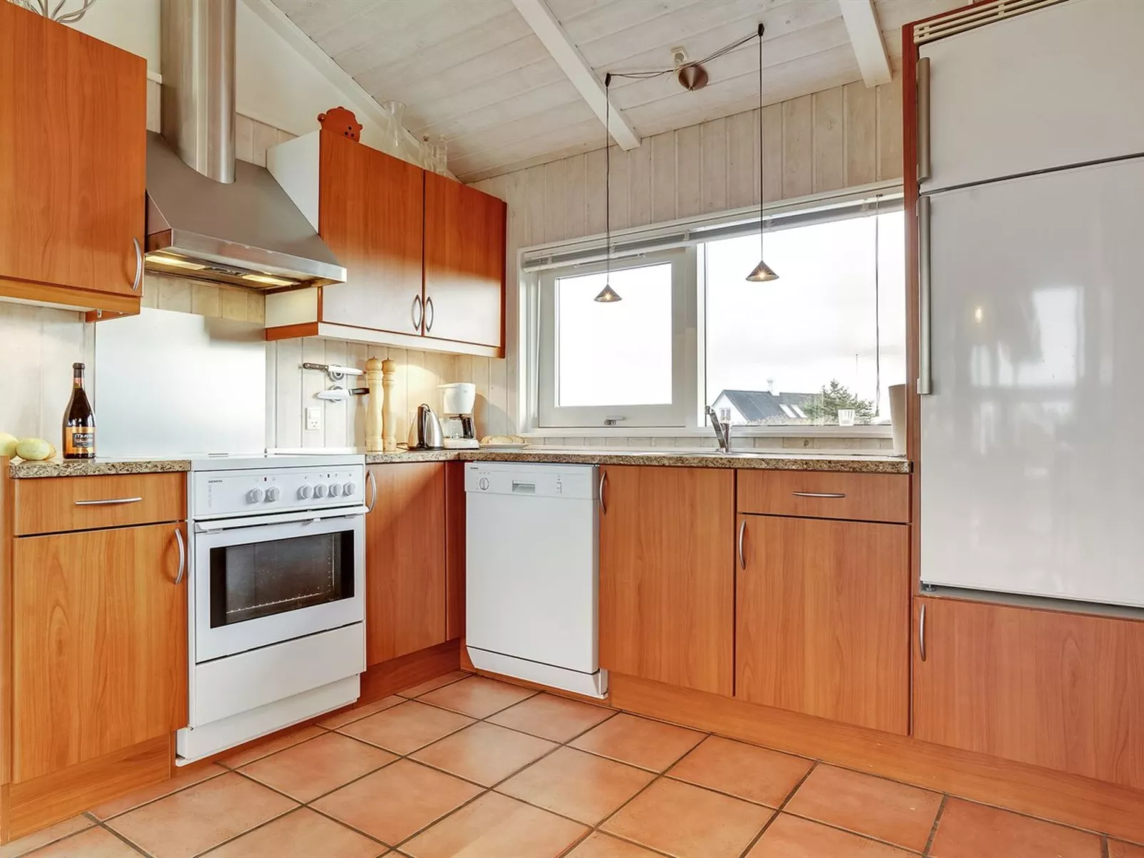 "Lien" - 160m from the sea-Drinnen