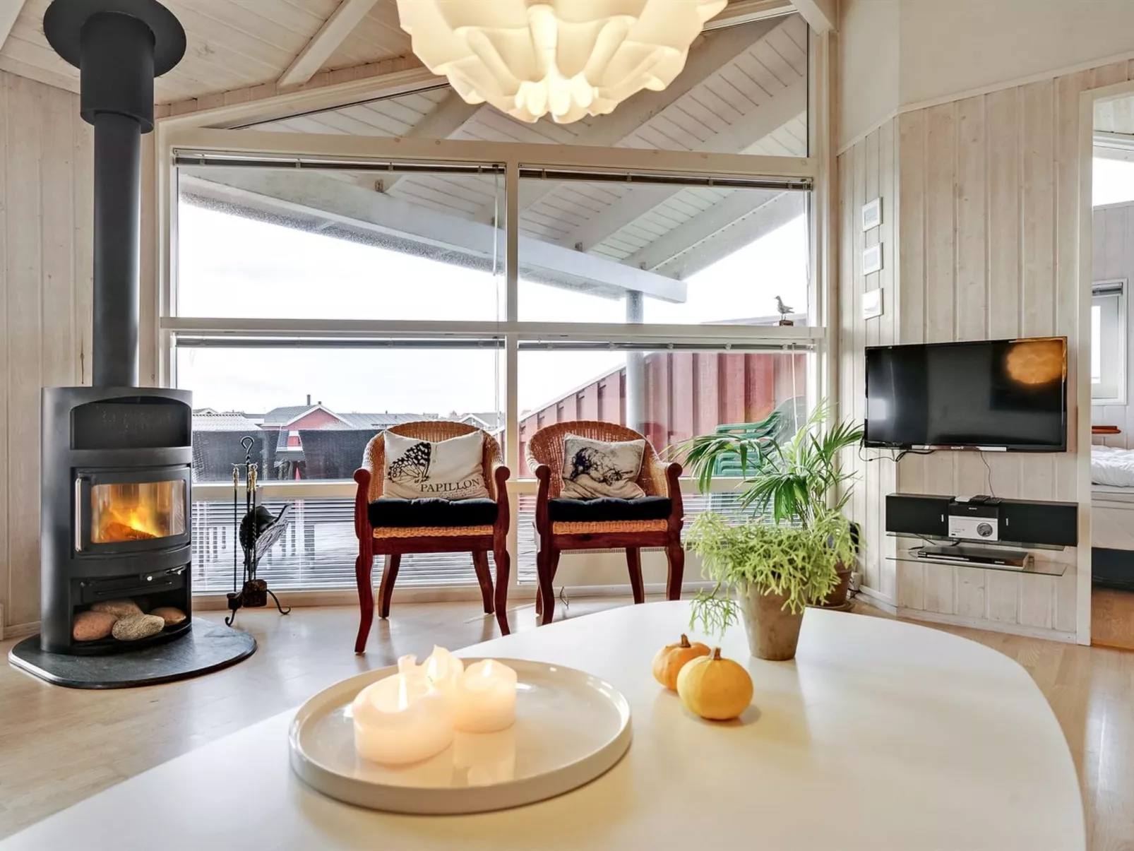 "Lien" - 160m from the sea-Drinnen