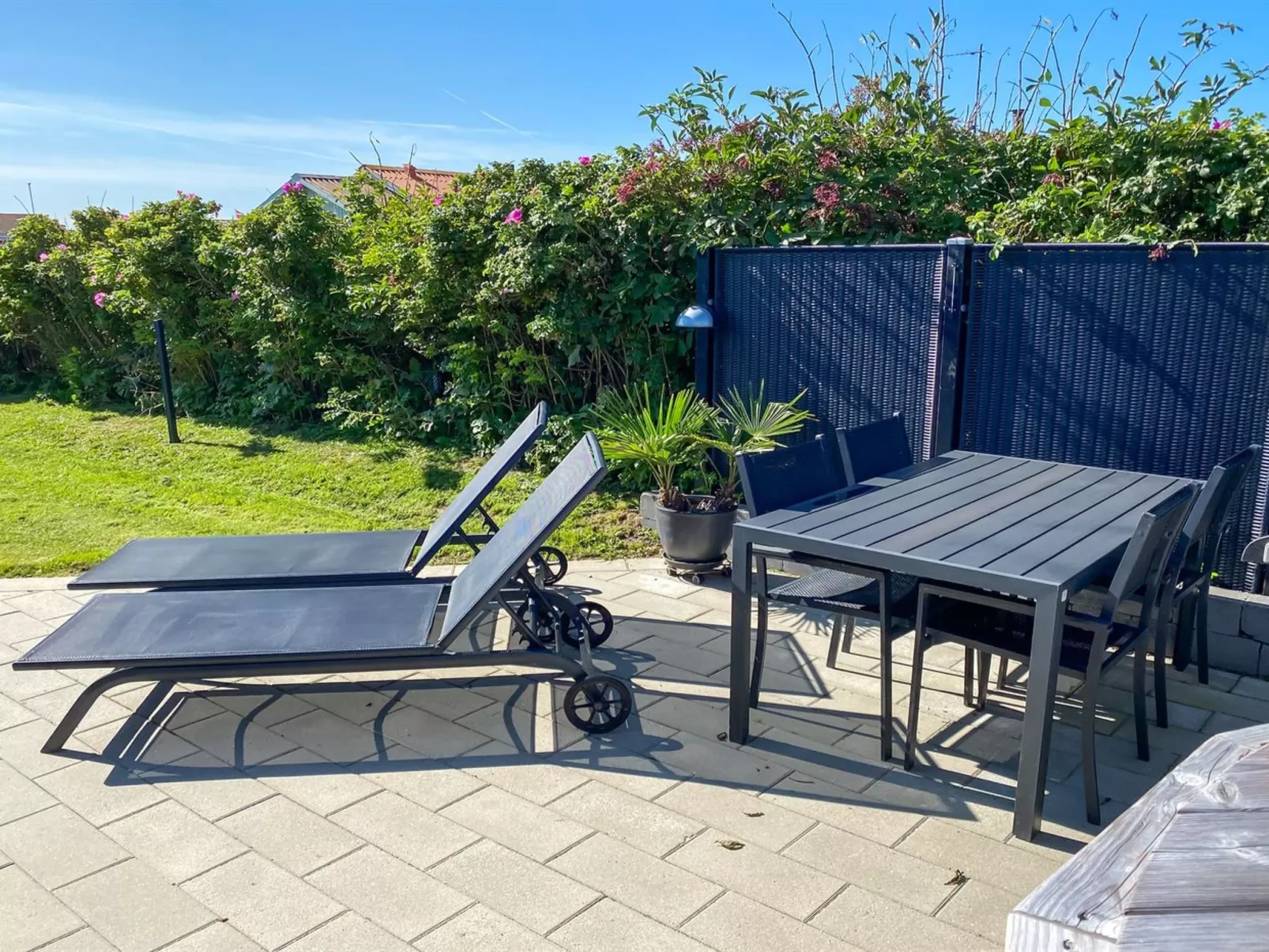 "Laurits" - 300m from the sea-Outside