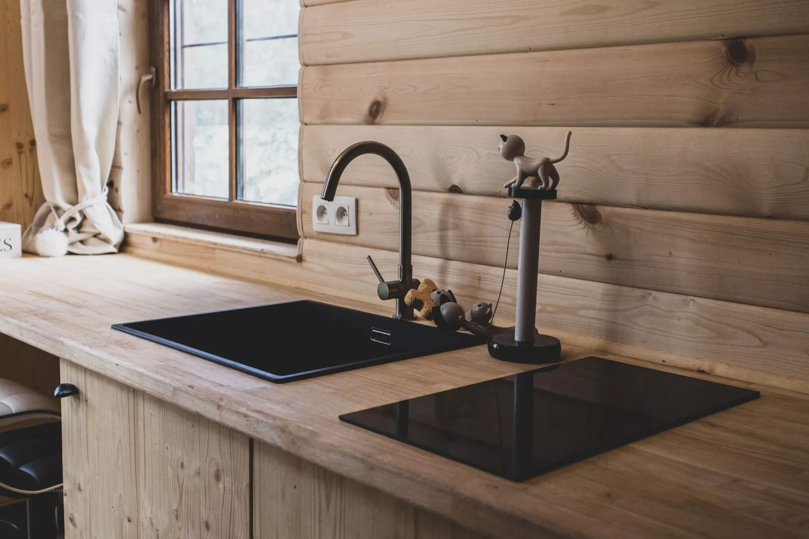 Bird Nest-Kitchen