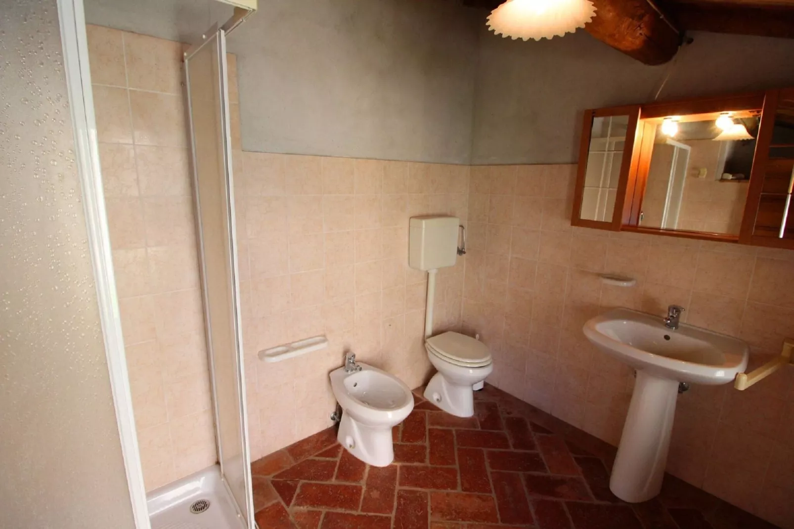 Borgo Caprile-Bathroom