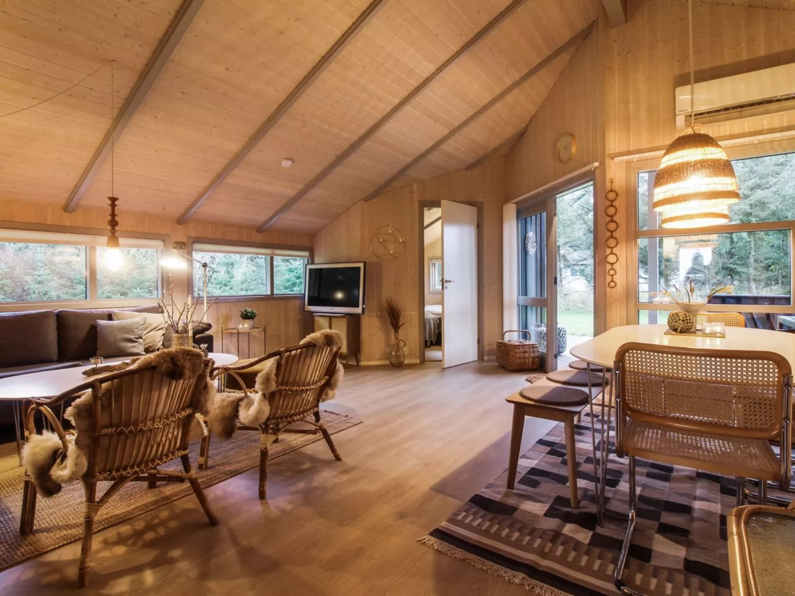 "Lovisa" - 500m from the sea-Inside