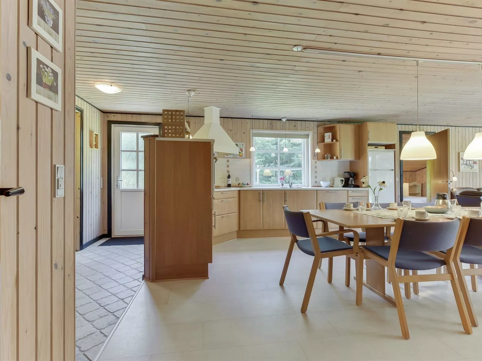 "Vaska" - 550m from the sea-Inside