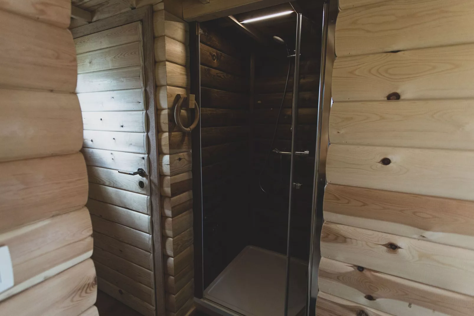 Bird Nest-Bathroom