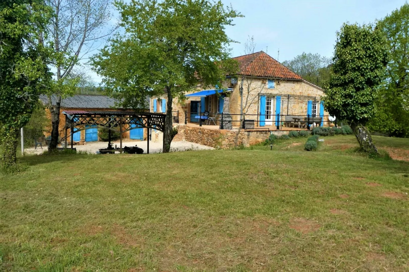 Maison de vacances - PUY-L'EVÊQUE-Jardin d'été