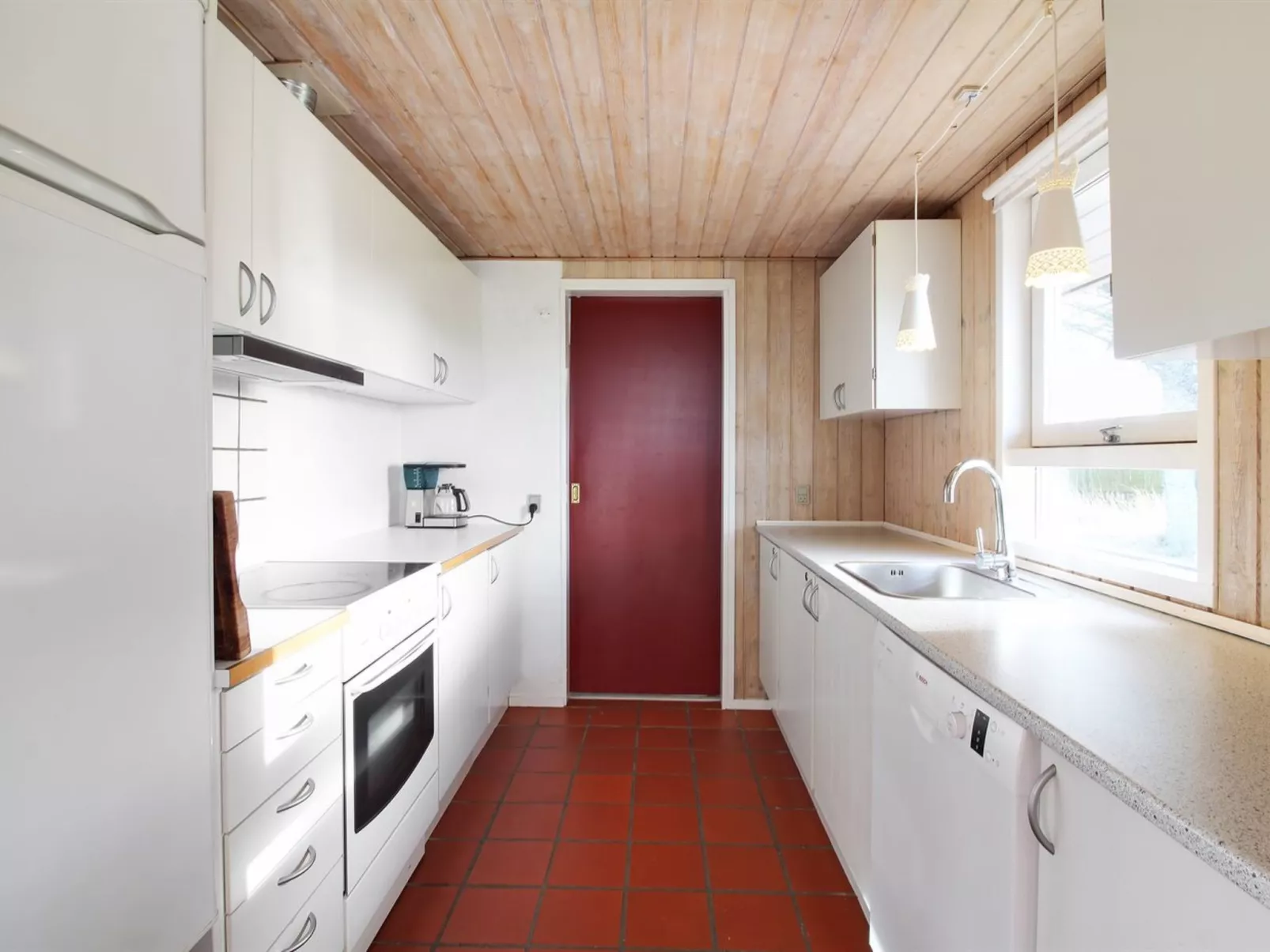 "Klakke" - 900m from the sea-Inside
