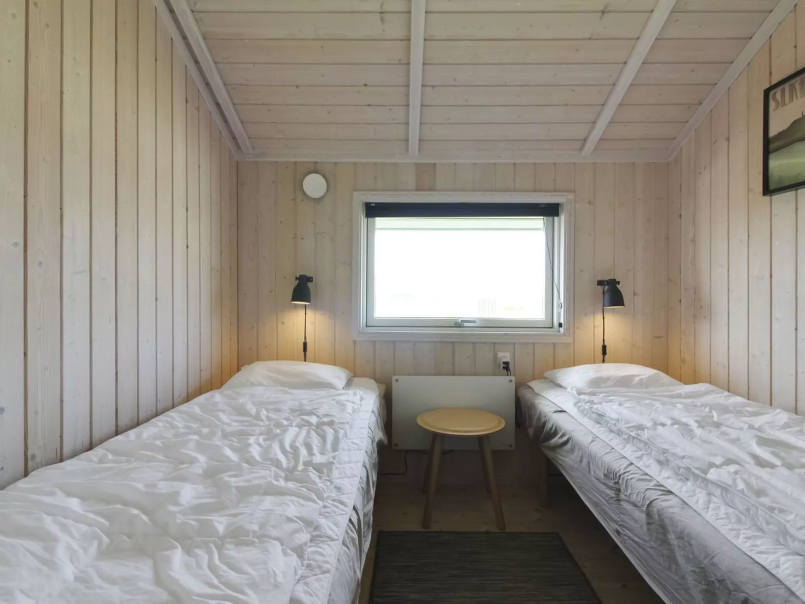 "Kiran" - 200m from the sea-Inside