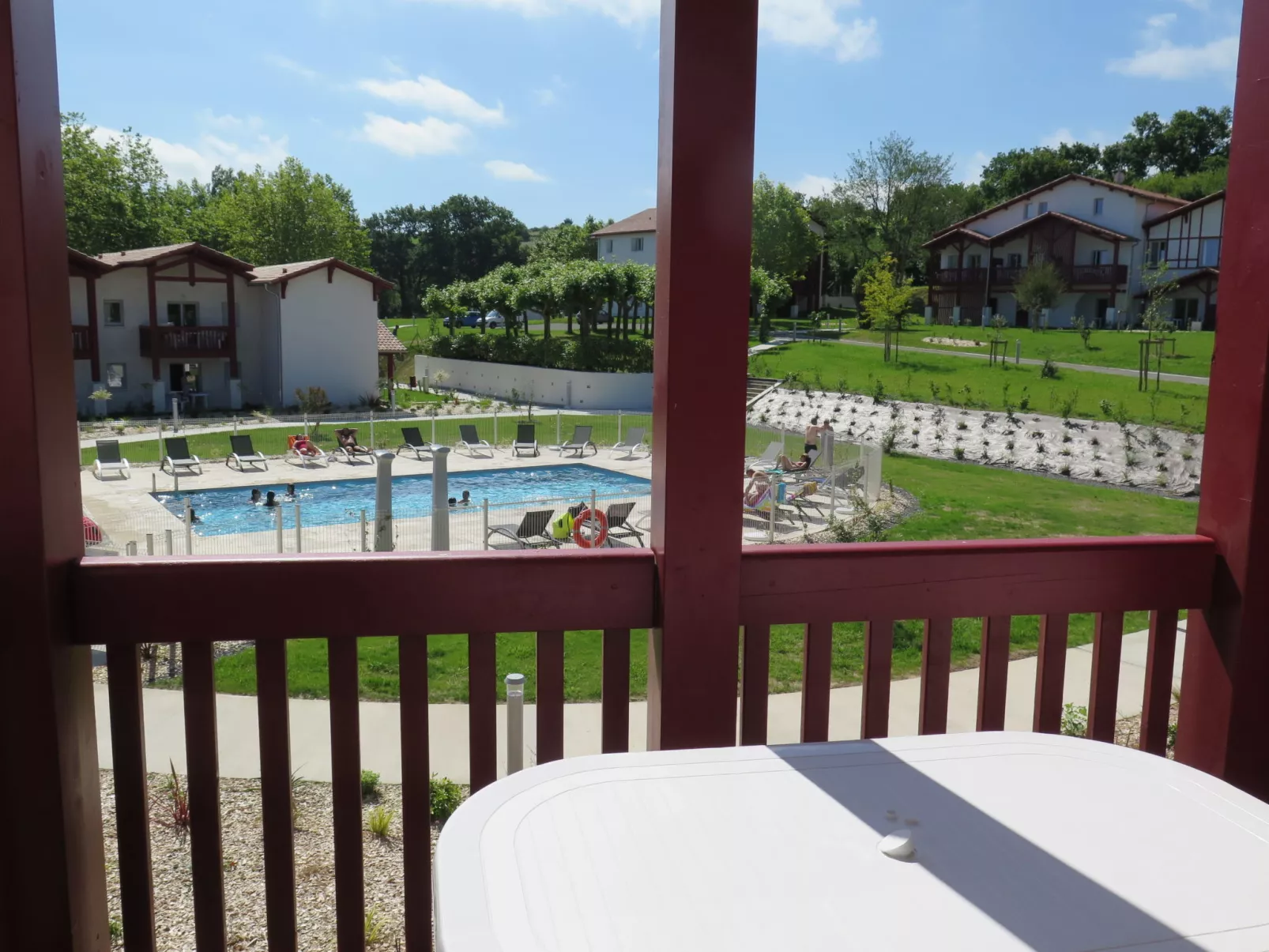 Le Domaine d'Uhaina (T2bis)-Outside